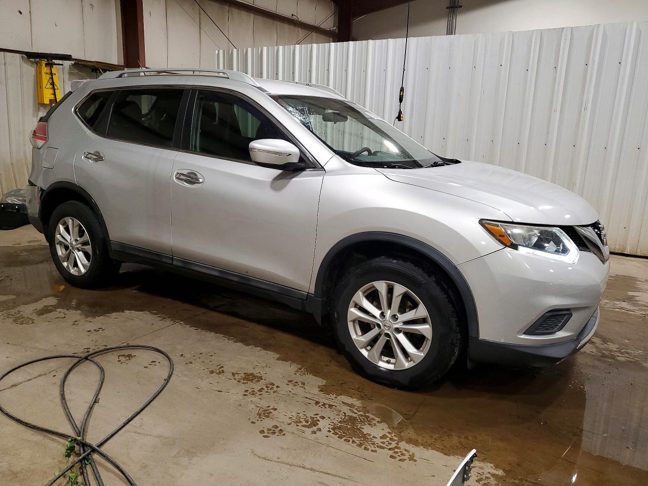 2015 Nissan Rogue Sv Silver vin: 5N1AT2MV9FC770424