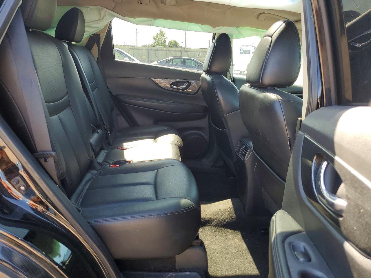 2015 Nissan Rogue Sl Черный vin: 5N1AT2MV9FC779723