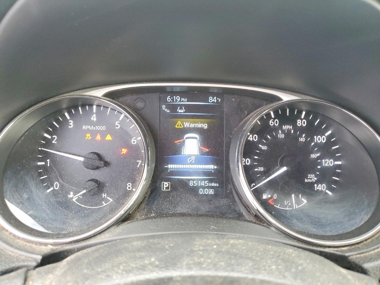 2015 Nissan Rogue Sv Белый vin: 5N1AT2MV9FC779818
