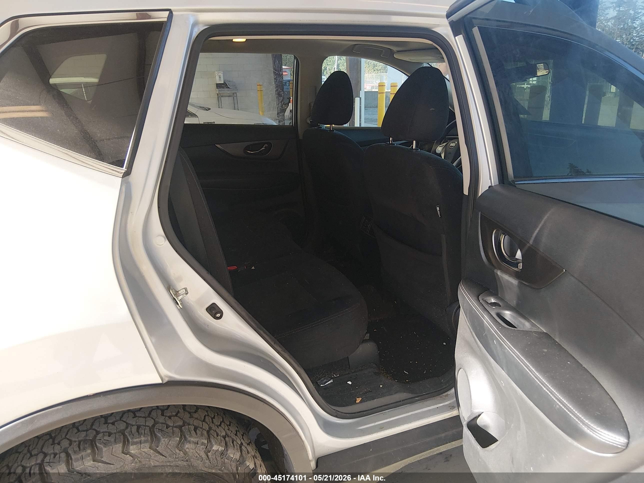 2015 Nissan Rogue S/sl/sv Silver vin: 5N1AT2MV9FC824501