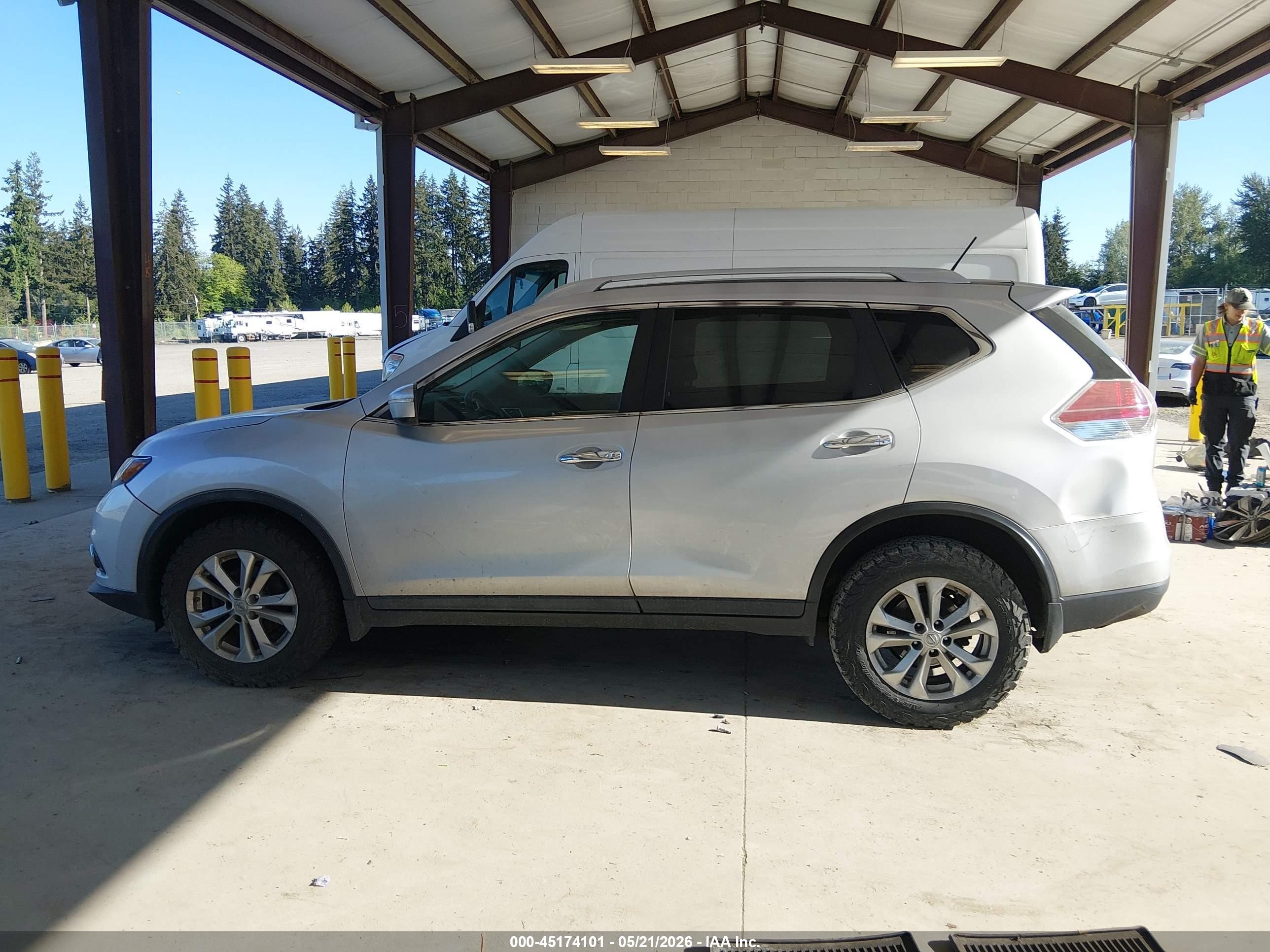 2015 Nissan Rogue S/sl/sv Silver vin: 5N1AT2MV9FC824501