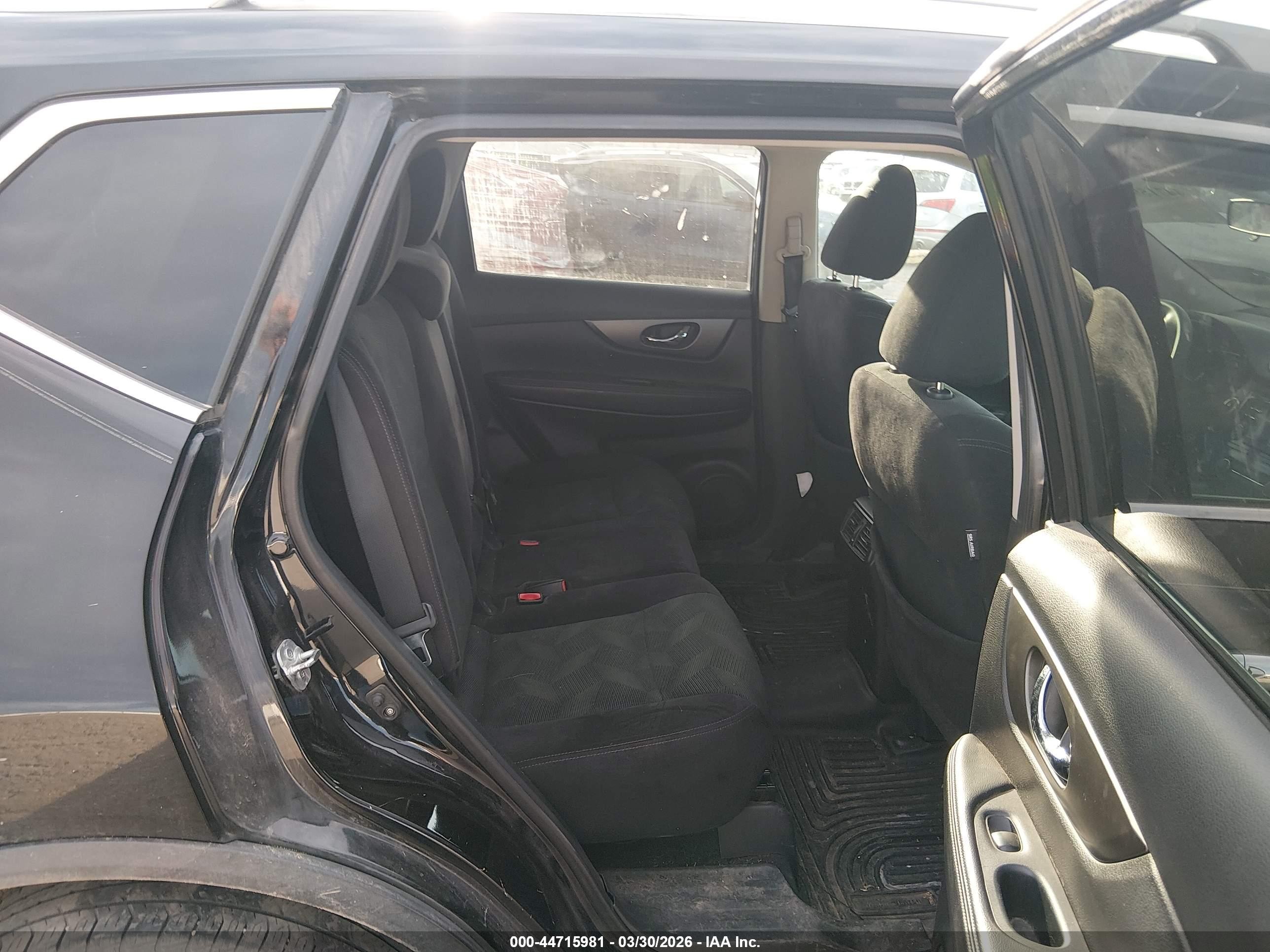2015 Nissan Rogue Sv Black vin: 5N1AT2MV9FC825356