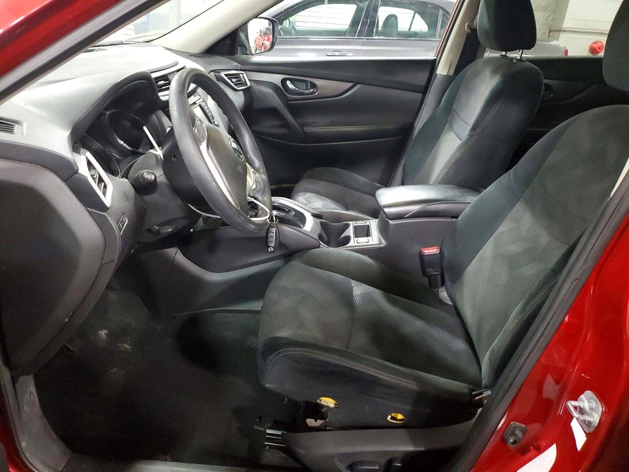 2015 Nissan Rogue Sv Red vin: 5N1AT2MV9FC838558