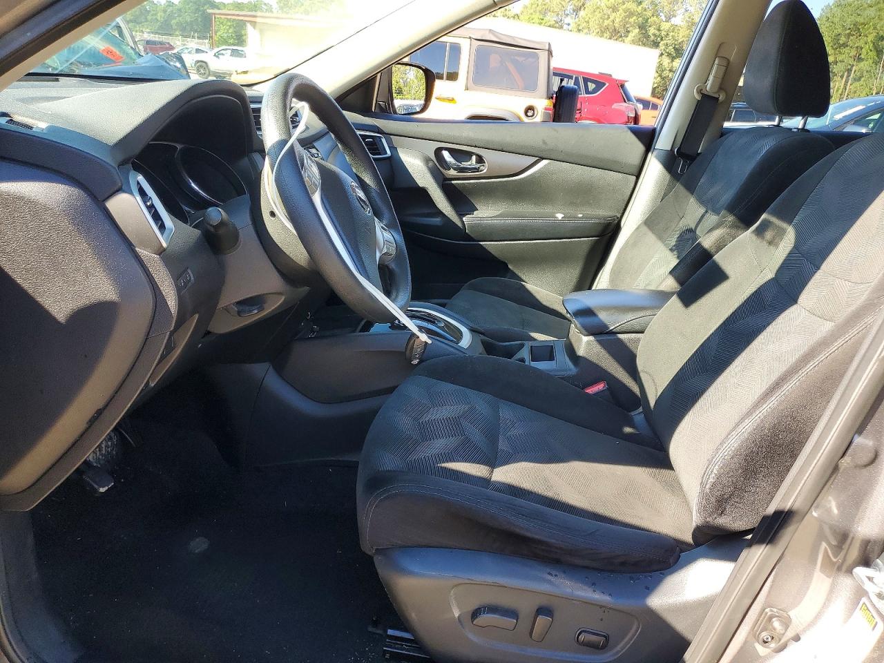 2015 Nissan Rogue Sv Серый vin: 5N1AT2MV9FC872516