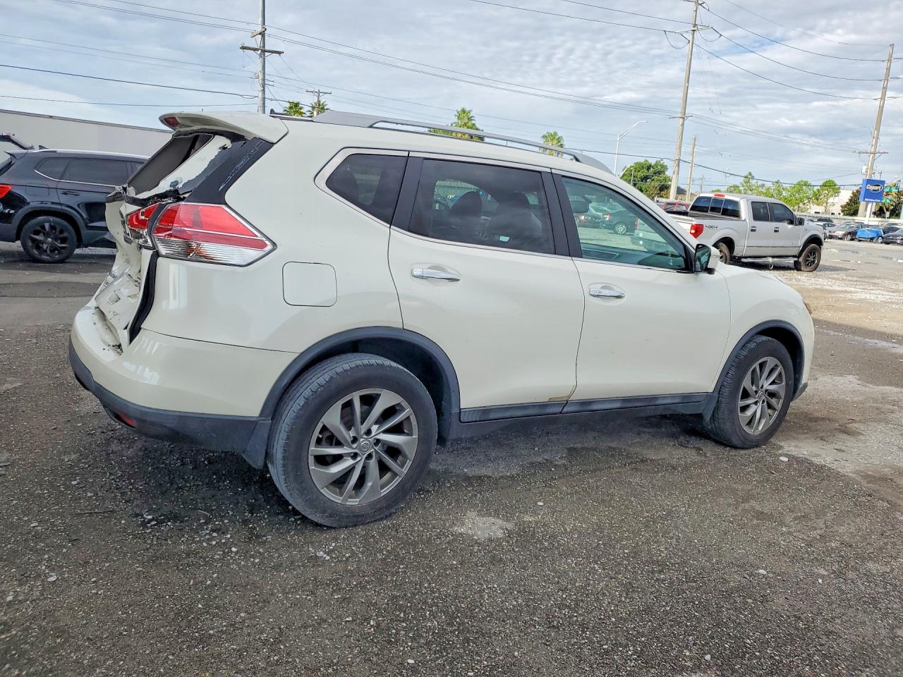 2015 Nissan Rogue Sl Белый vin: 5N1AT2MV9FC896007