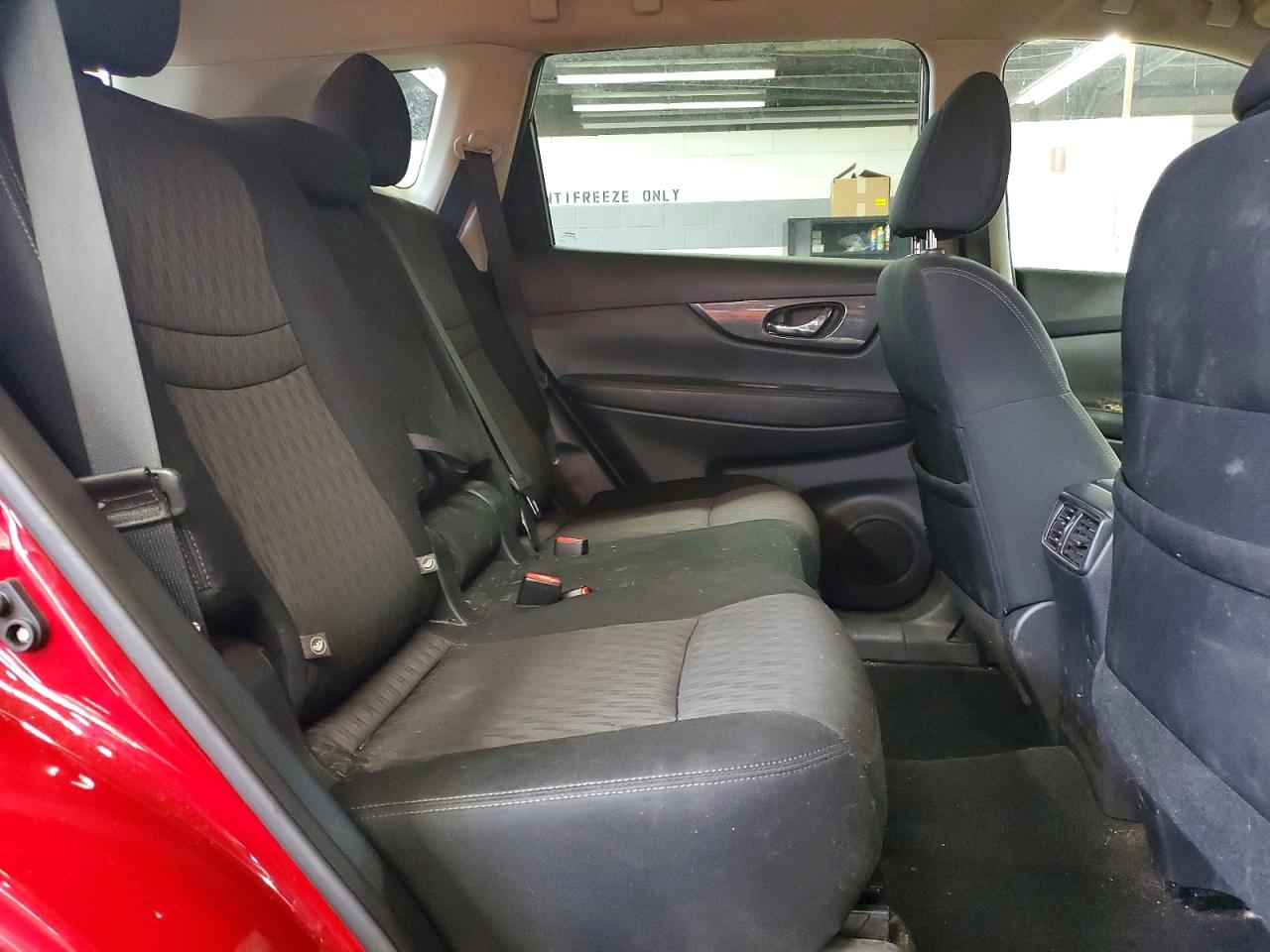 2017 Nissan Rogue Sv Красный vin: 5N1AT2MV9HC832231