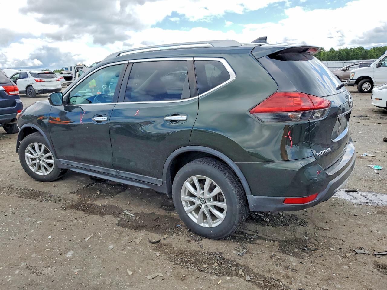 2018 Nissan Rogue Sv Green vin: 5N1AT2MV9JC704626