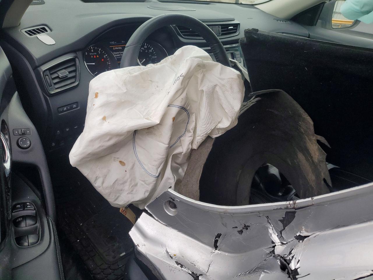 2019 Nissan Rogue Silver vin: 5N1AT2MV9KC823407