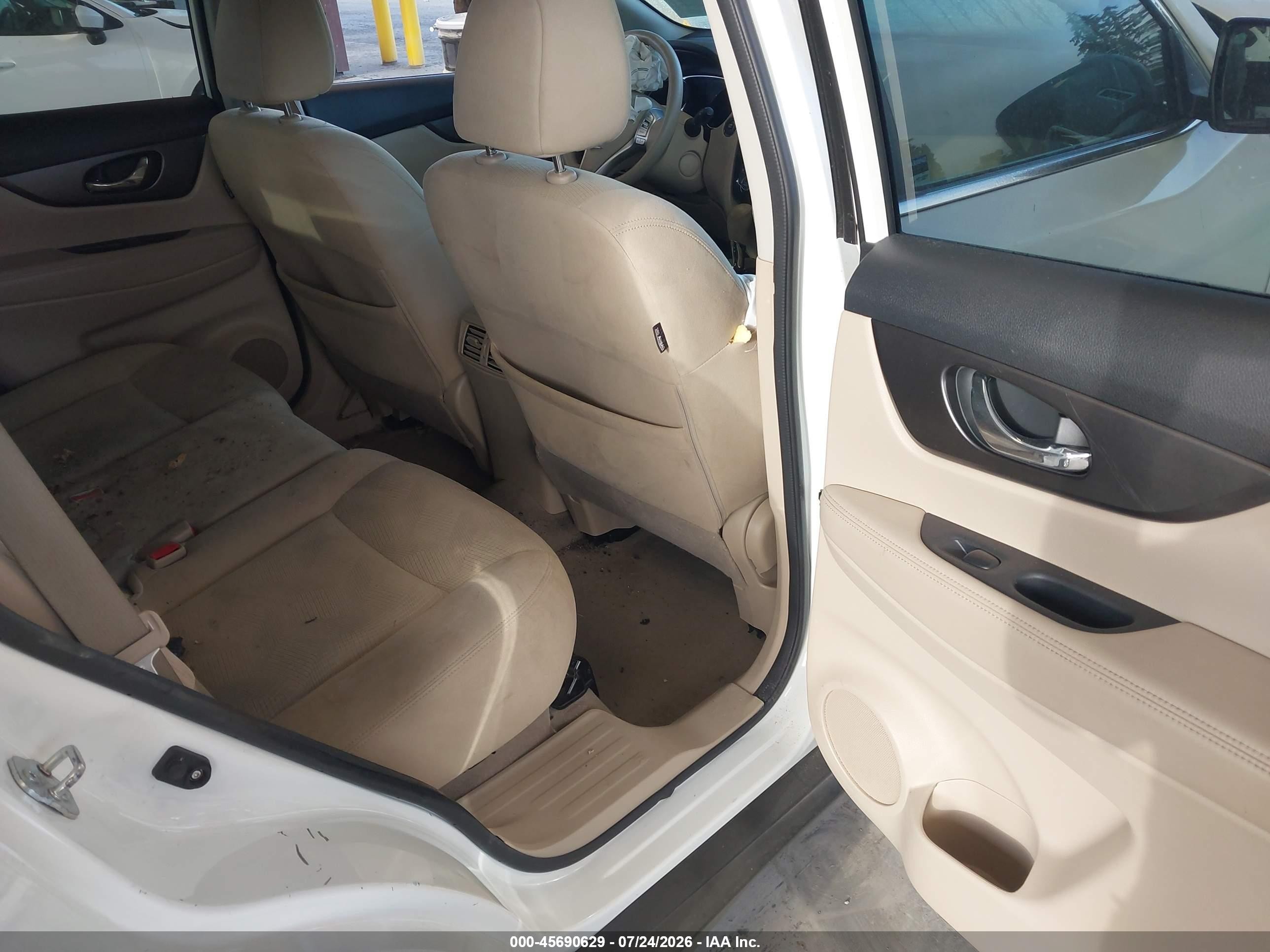 2014 Nissan Rogue Sv White vin: 5N1AT2MVXEC754747