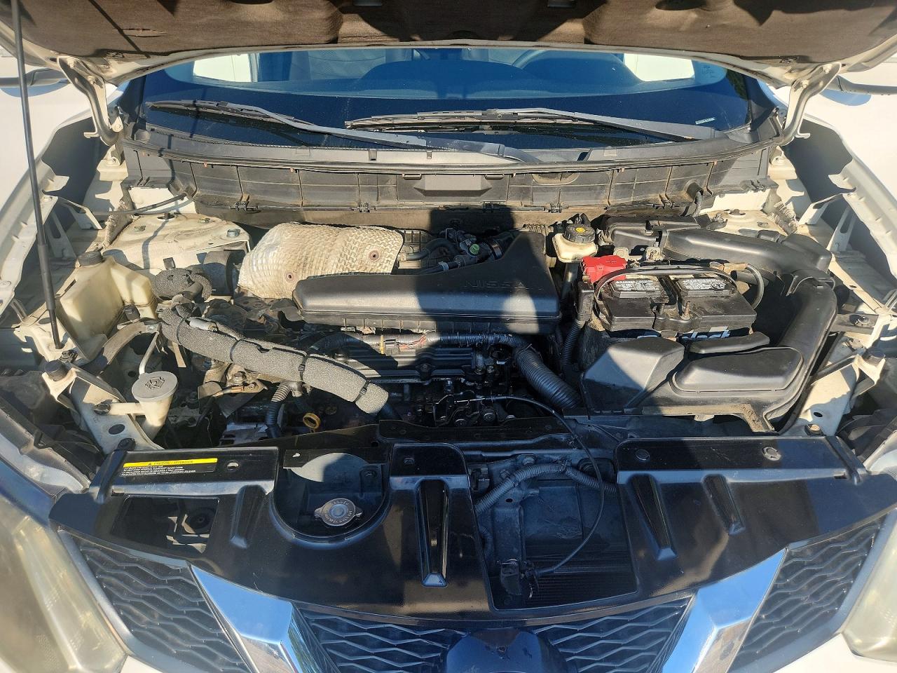 2014 Nissan Rogue Sv White vin: 5N1AT2MVXEC762993
