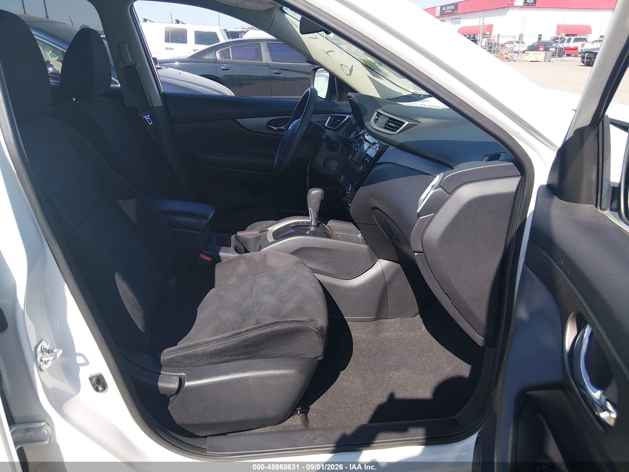 2014 Nissan Rogue Sv White vin: 5N1AT2MVXEC783276