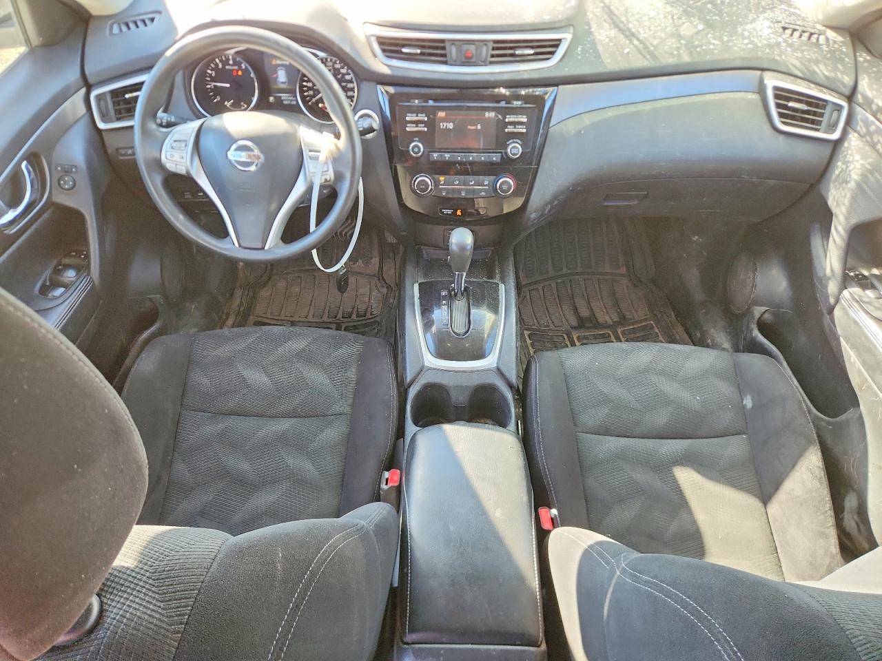 2014 Nissan Rogue S White vin: 5N1AT2MVXEC820827