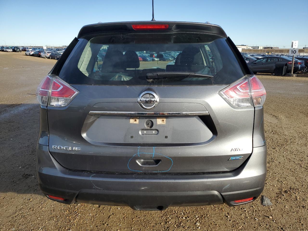 2014 Nissan Rogue S Gray vin: 5N1AT2MVXEC839801