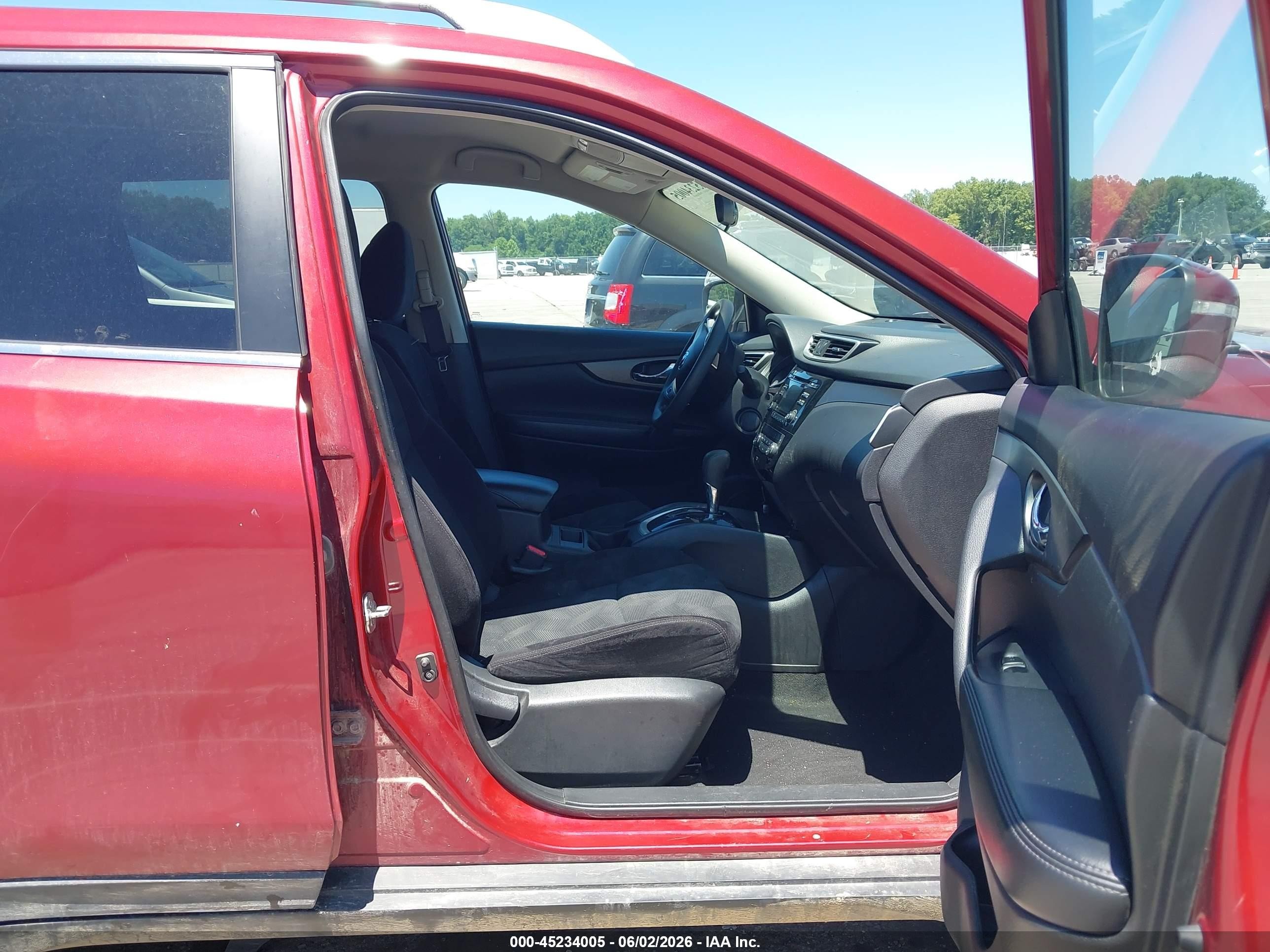 2015 Nissan Rogue Sv Red vin: 5N1AT2MVXFC770495