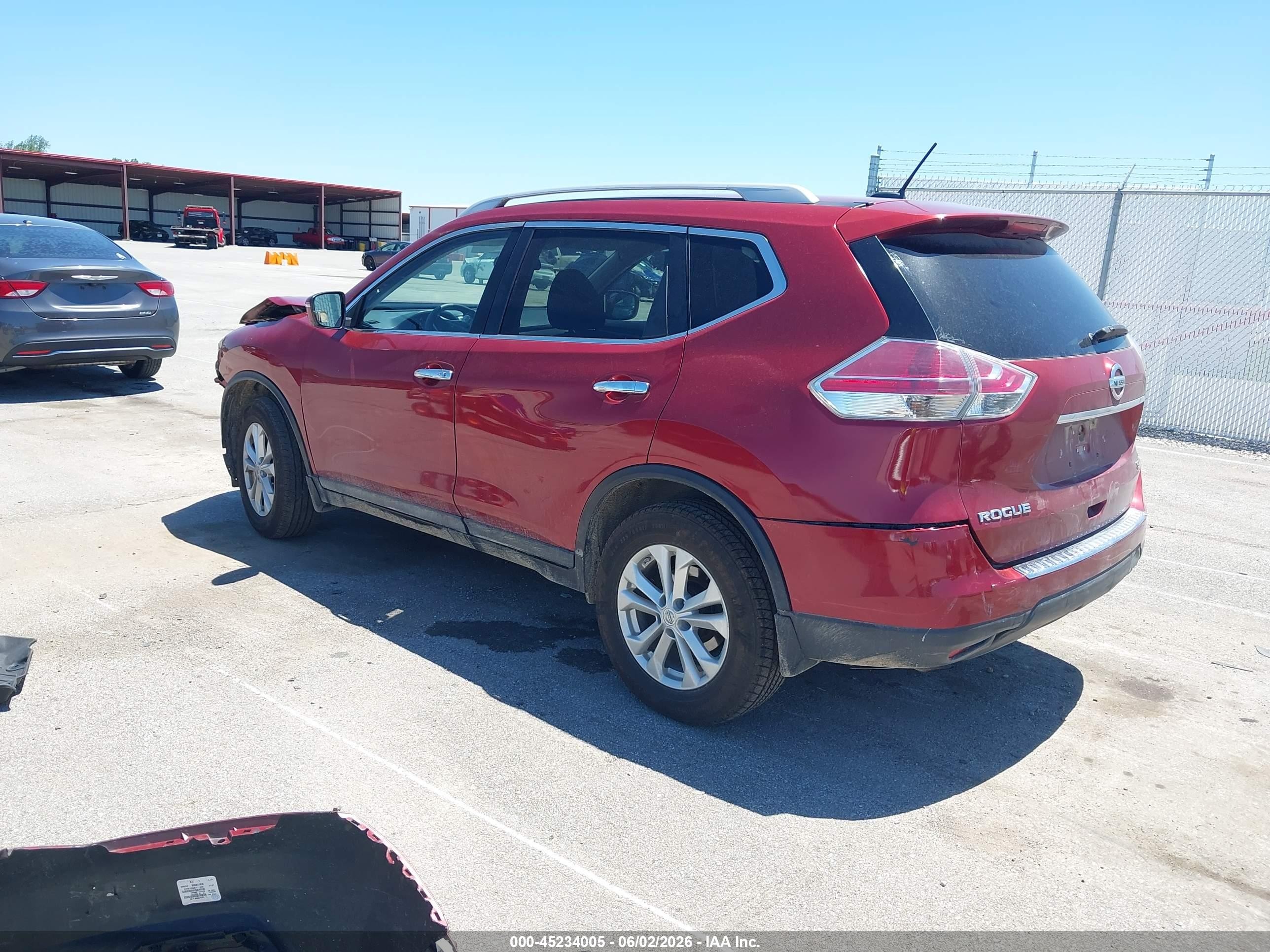2015 Nissan Rogue Sv Red vin: 5N1AT2MVXFC770495