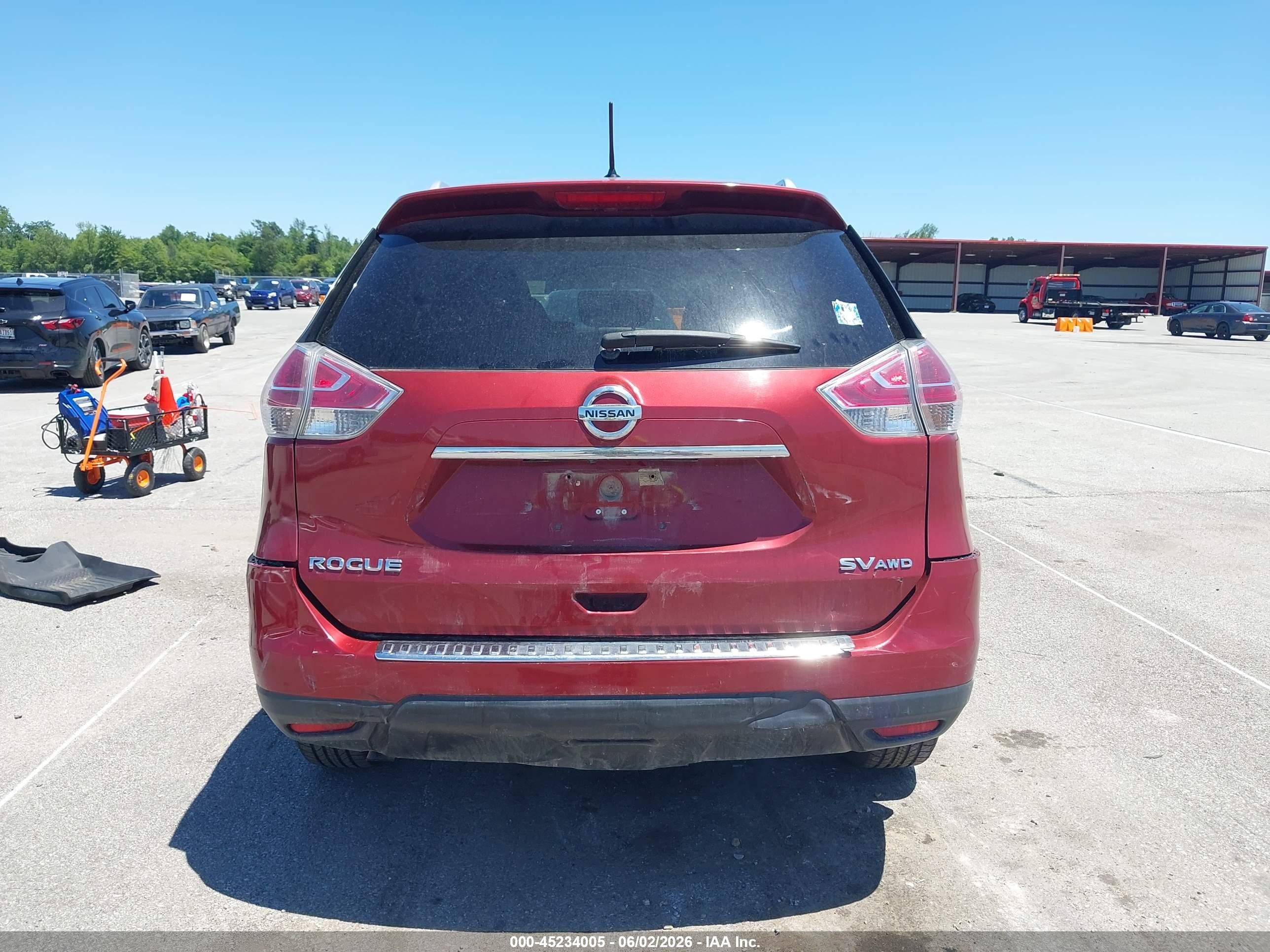 2015 Nissan Rogue Sv Red vin: 5N1AT2MVXFC770495