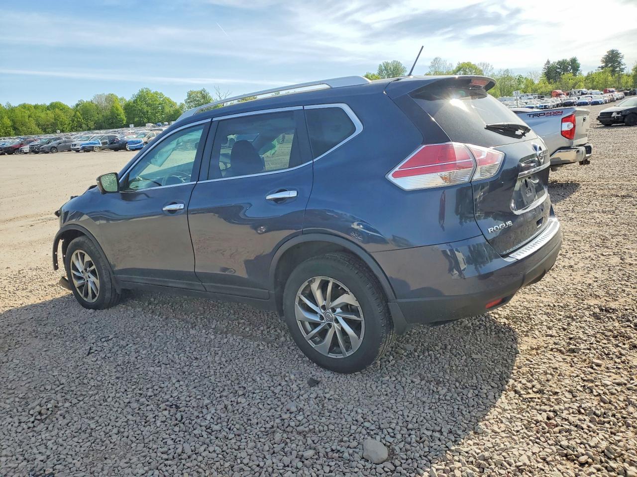 2015 Nissan Rogue Sl Blue vin: 5N1AT2MVXFC770772