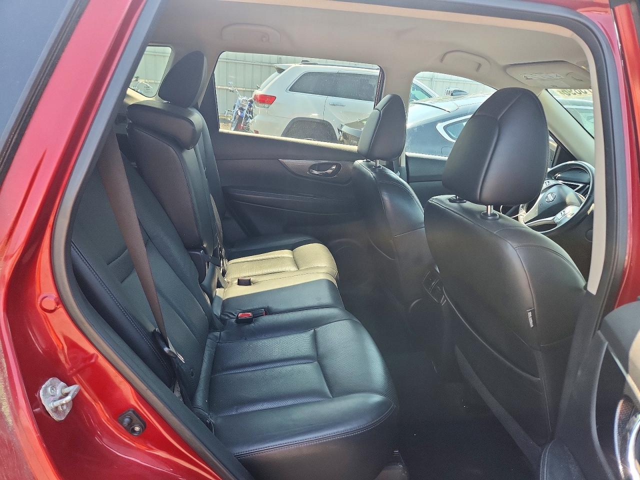 2015 Nissan Rogue Sl Red vin: 5N1AT2MVXFC782310