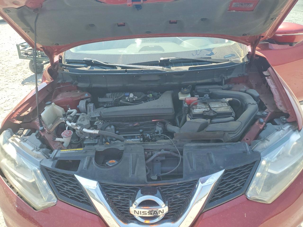 2015 Nissan Rogue S Красный vin: 5N1AT2MVXFC785921