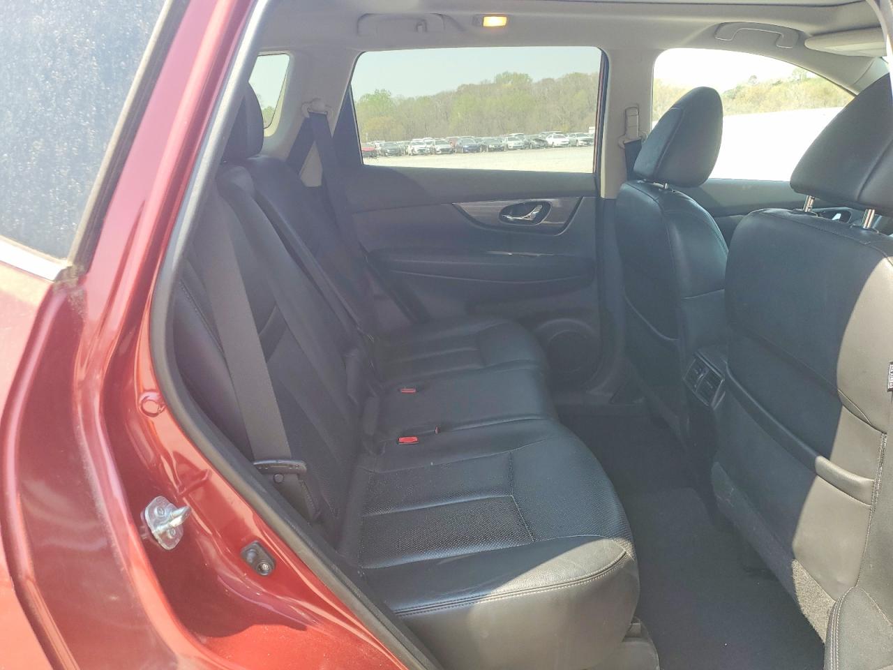 2015 Nissan Rogue S Красный vin: 5N1AT2MVXFC785921