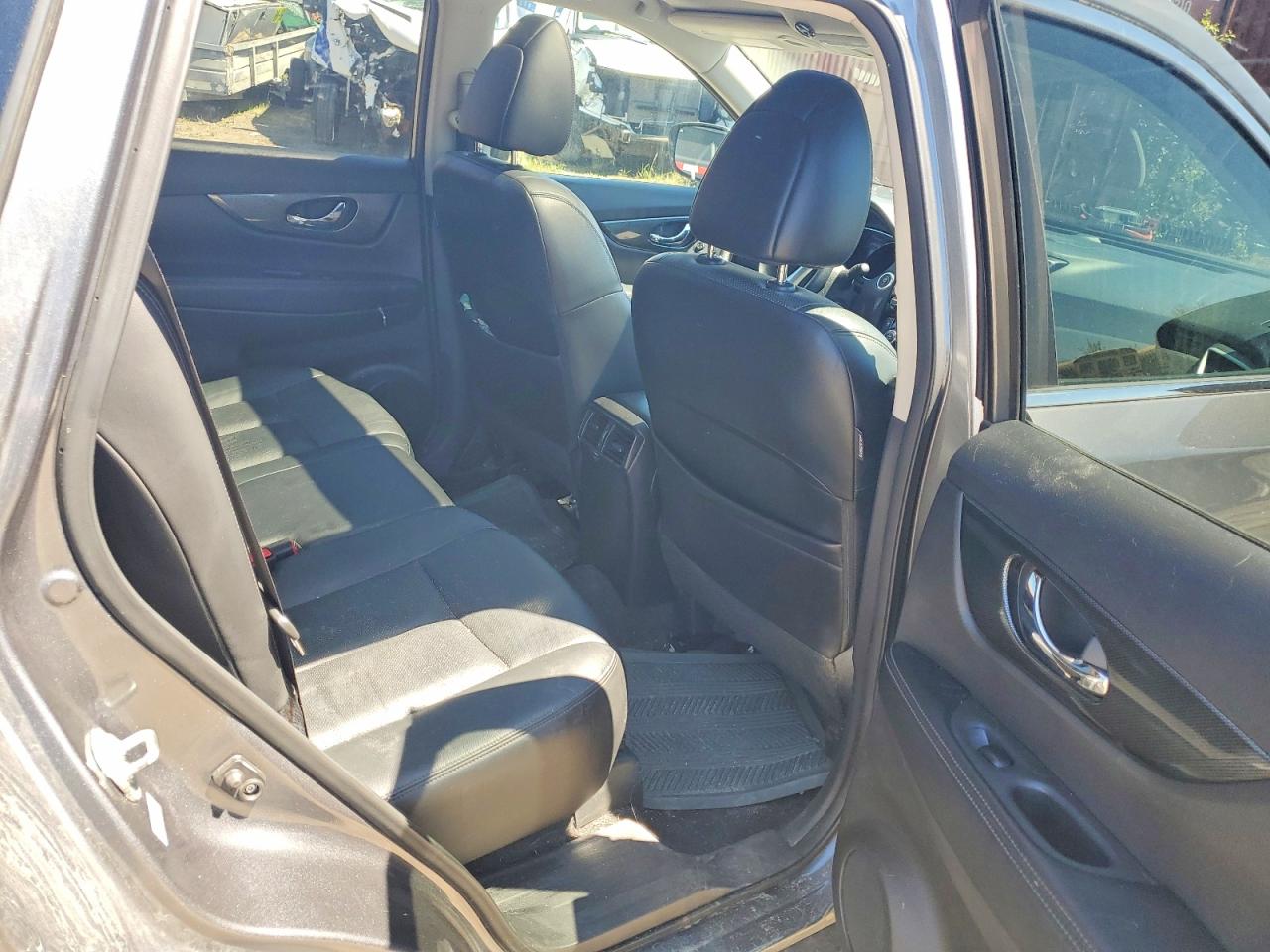 2015 Nissan Rogue S Gray vin: 5N1AT2MVXFC819243