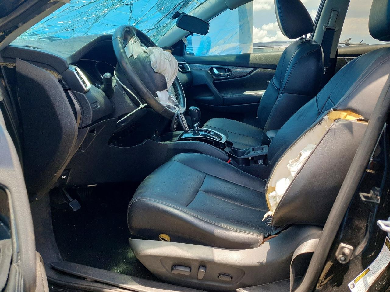 2015 Nissan Rogue Black vin: 5N1AT2MVXFC825348