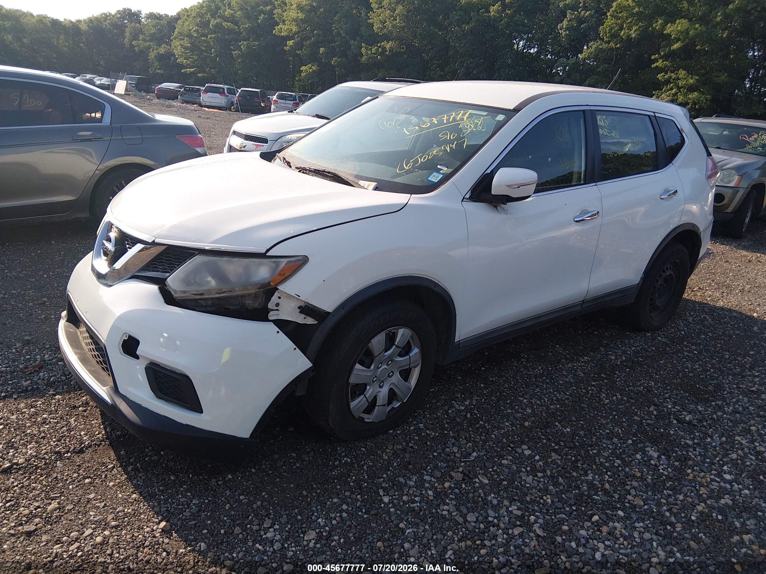 2015 Nissan Rogue S White vin: 5N1AT2MVXFC835295