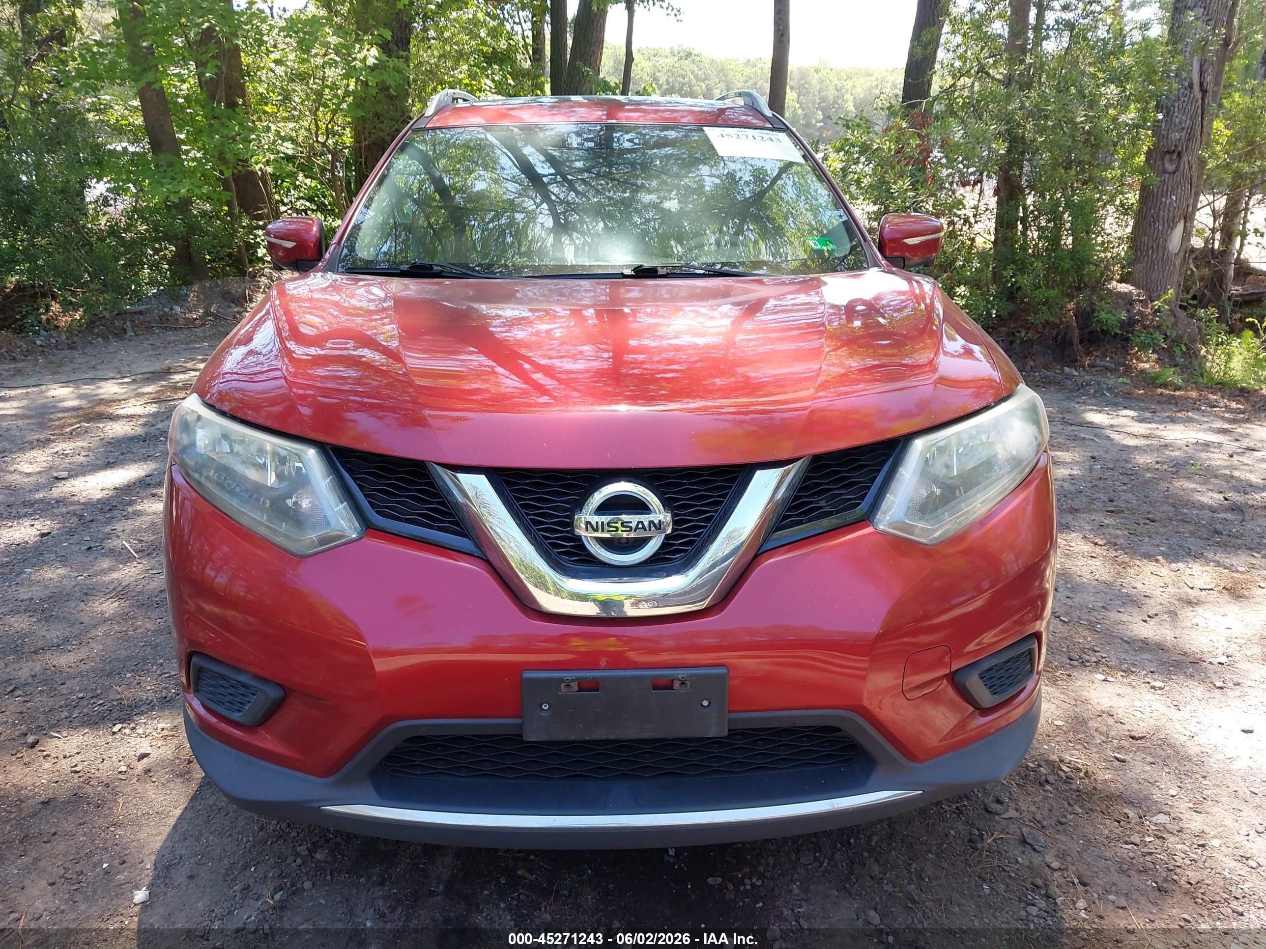 2015 Nissan Rogue Sv Red vin: 5N1AT2MVXFC843512