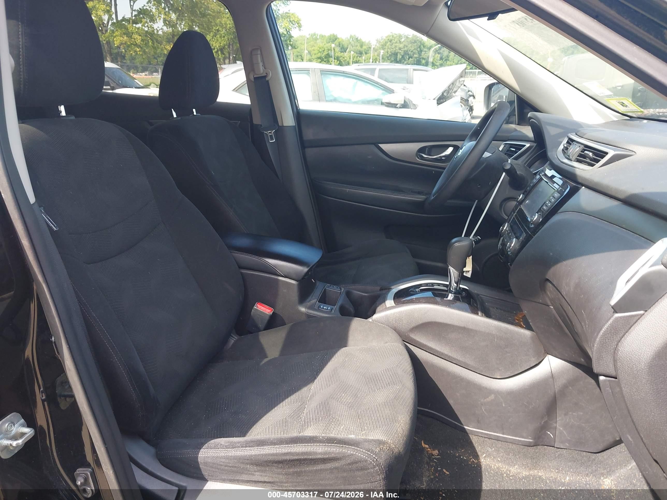2015 Nissan Rogue Sv Черный vin: 5N1AT2MVXFC854607
