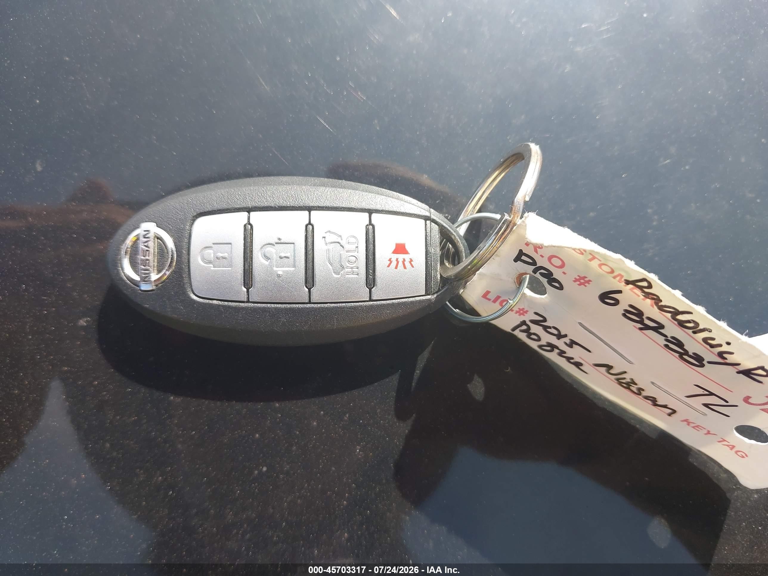 2015 Nissan Rogue Sv Черный vin: 5N1AT2MVXFC854607