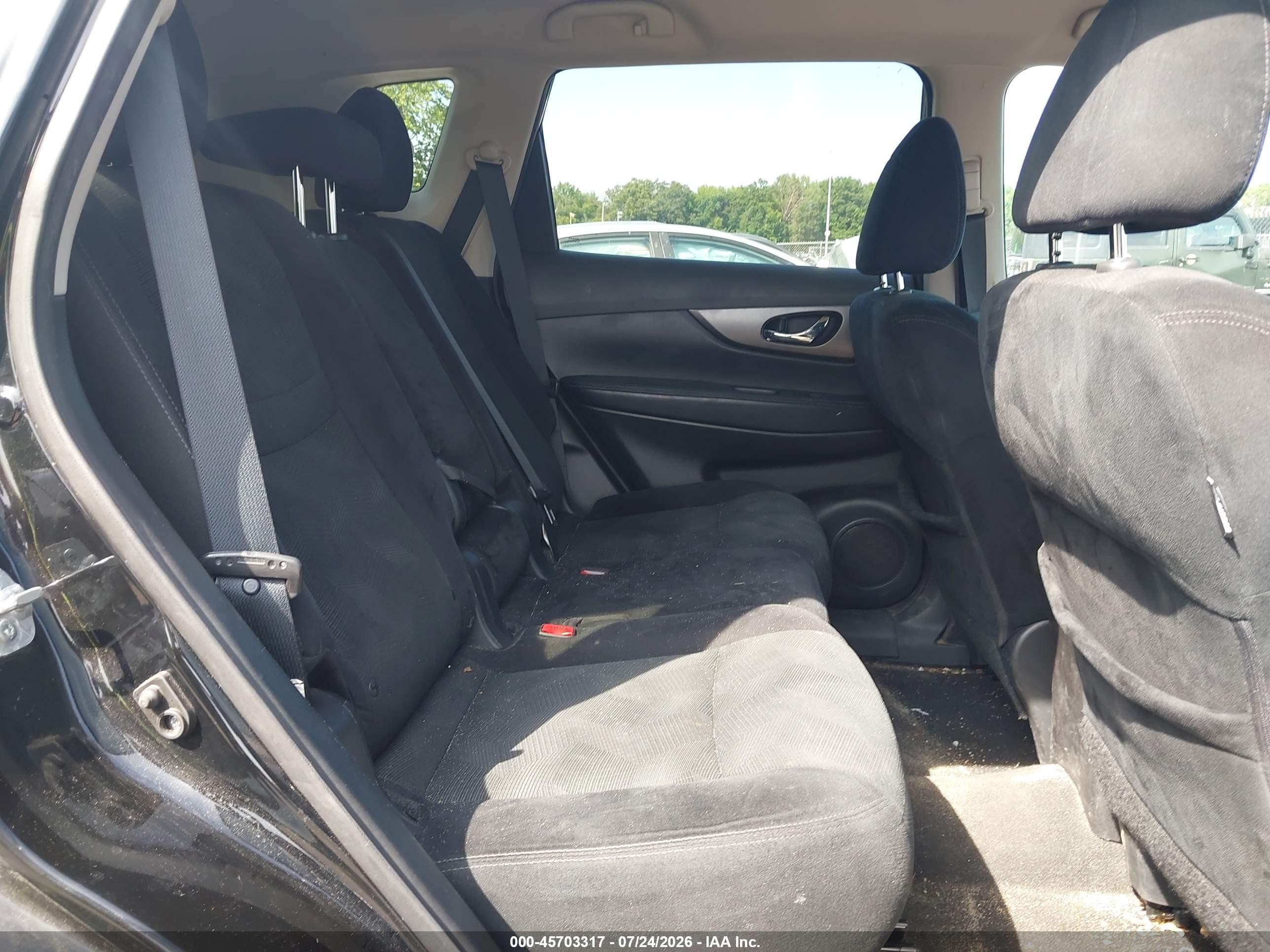 2015 Nissan Rogue Sv Черный vin: 5N1AT2MVXFC854607