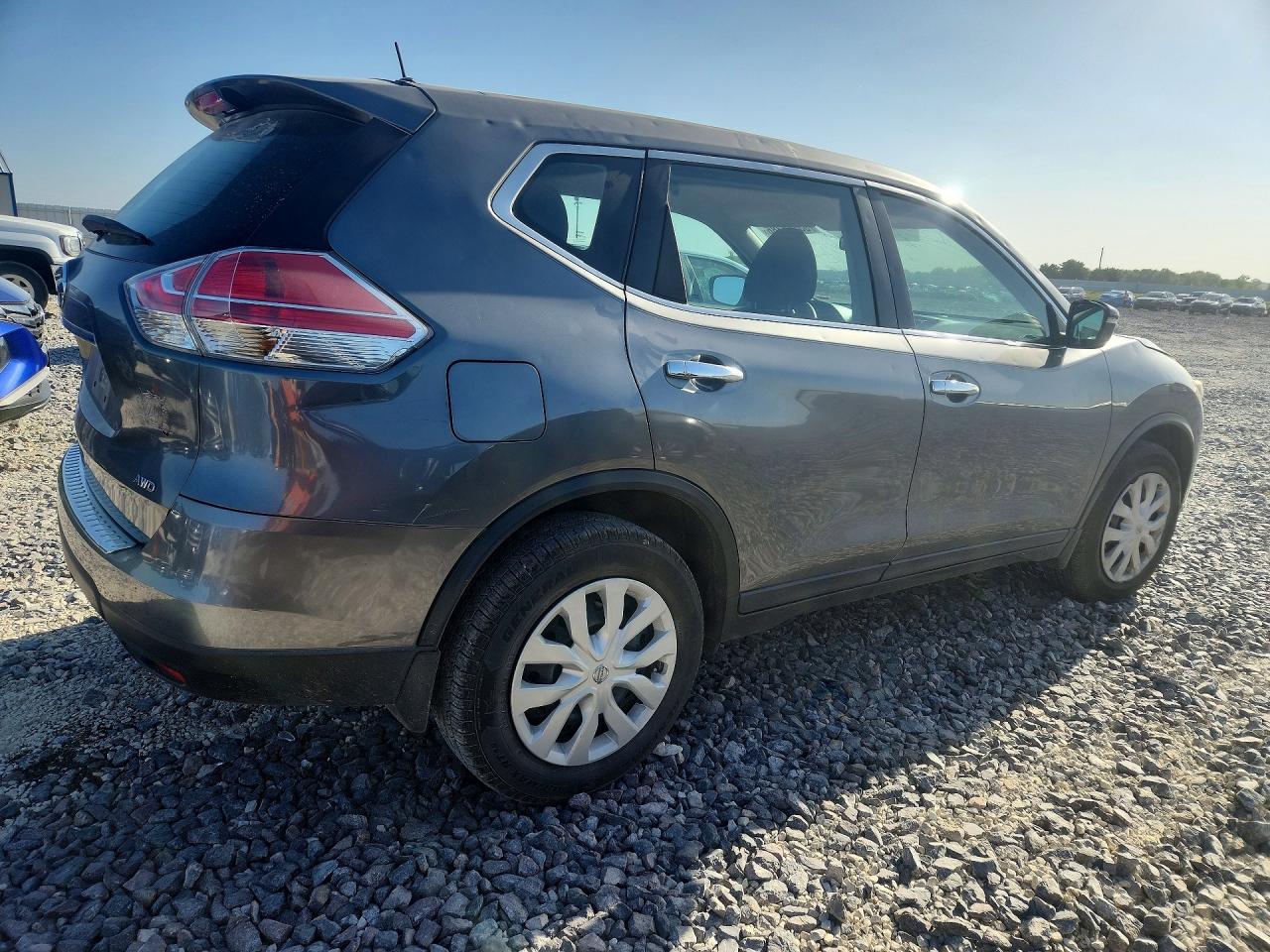 2015 Nissan Rogue S Charcoal vin: 5N1AT2MVXFC883573
