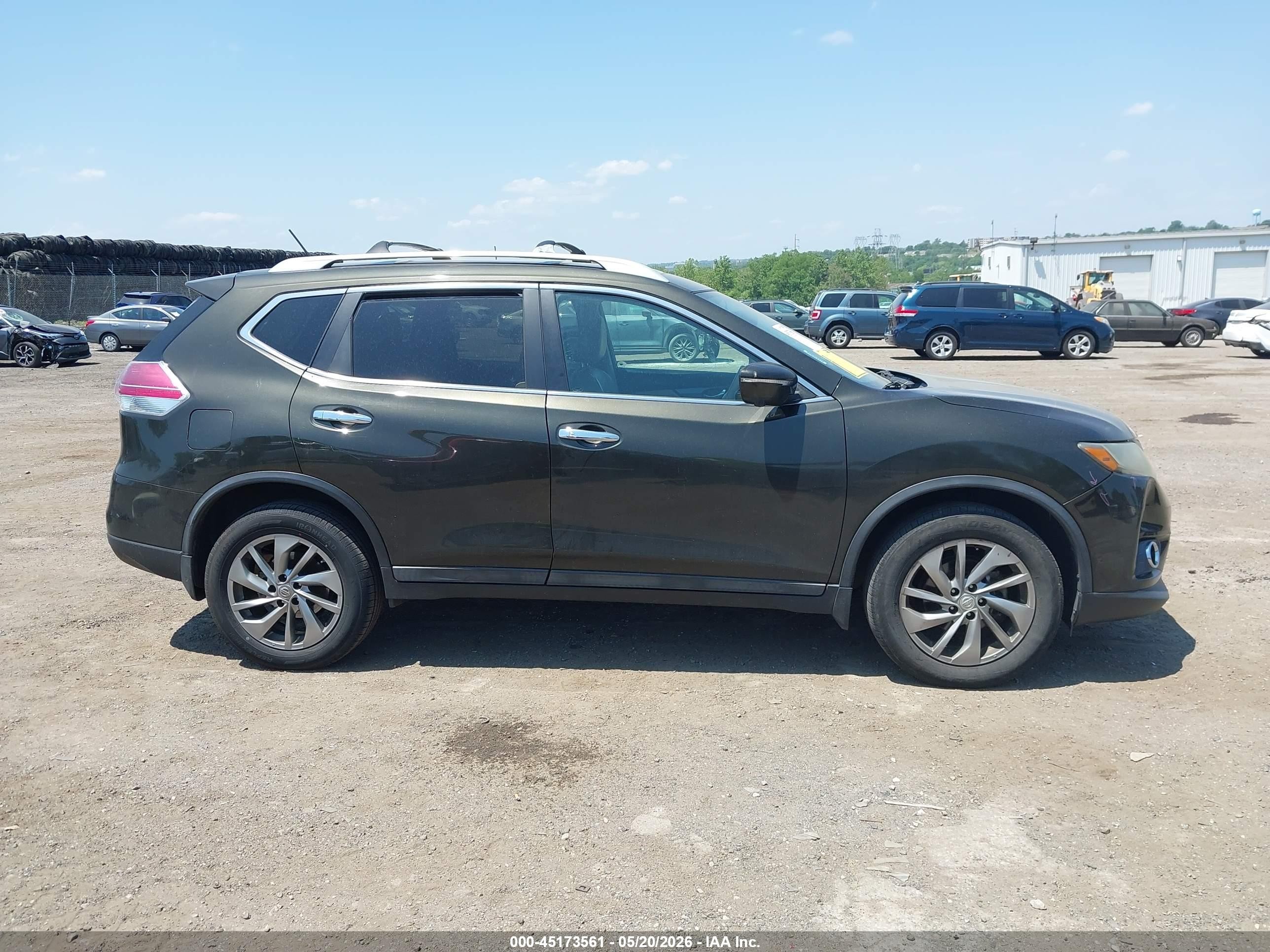 2015 Nissan Rogue Sl Серый vin: 5N1AT2MVXFC886621