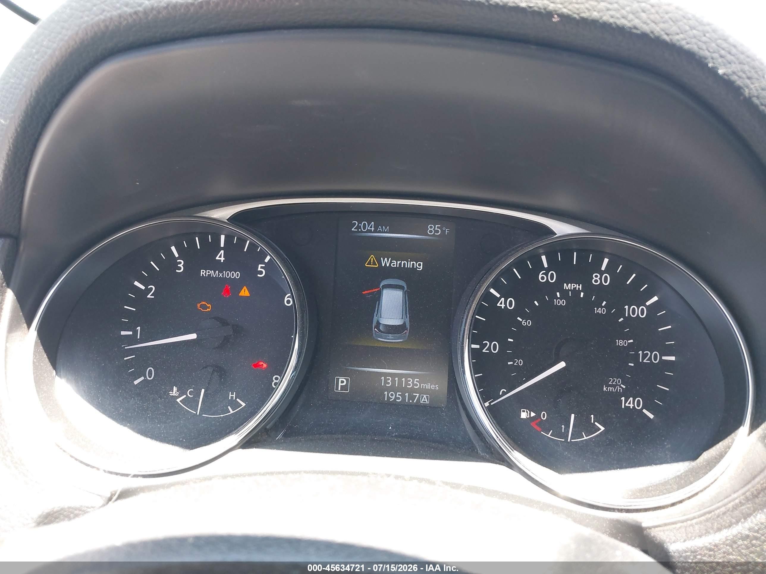 2015 Nissan Rogue S White vin: 5N1AT2MVXFC886960