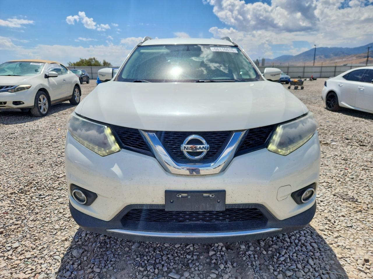 2015 Nissan Rogue Sv White vin: 5N1AT2MVXFC899210