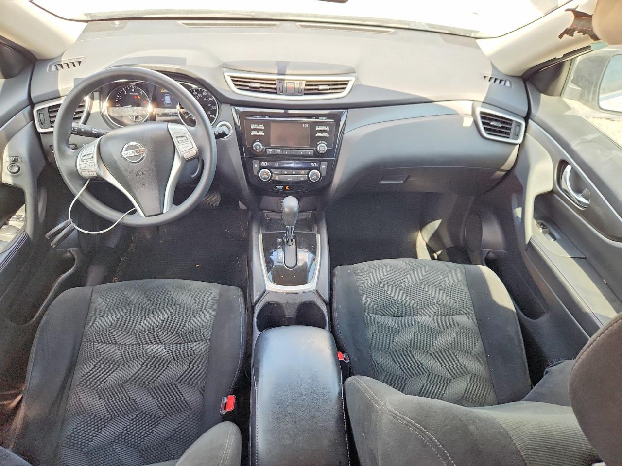 2015 Nissan Rogue Sv White vin: 5N1AT2MVXFC899210