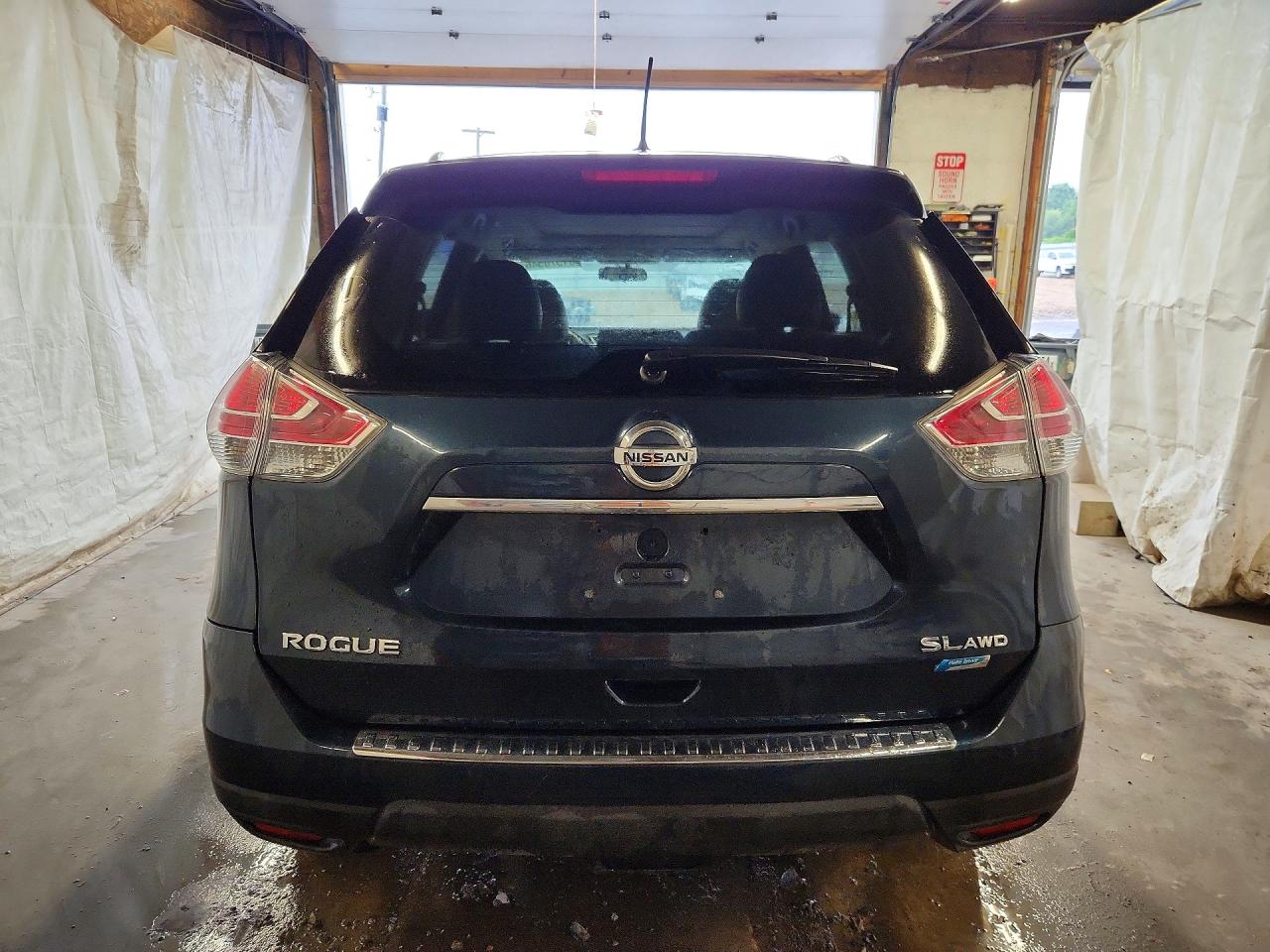 2015 Nissan Rogue Sl Blue vin: 5N1AT2MVXFC900291