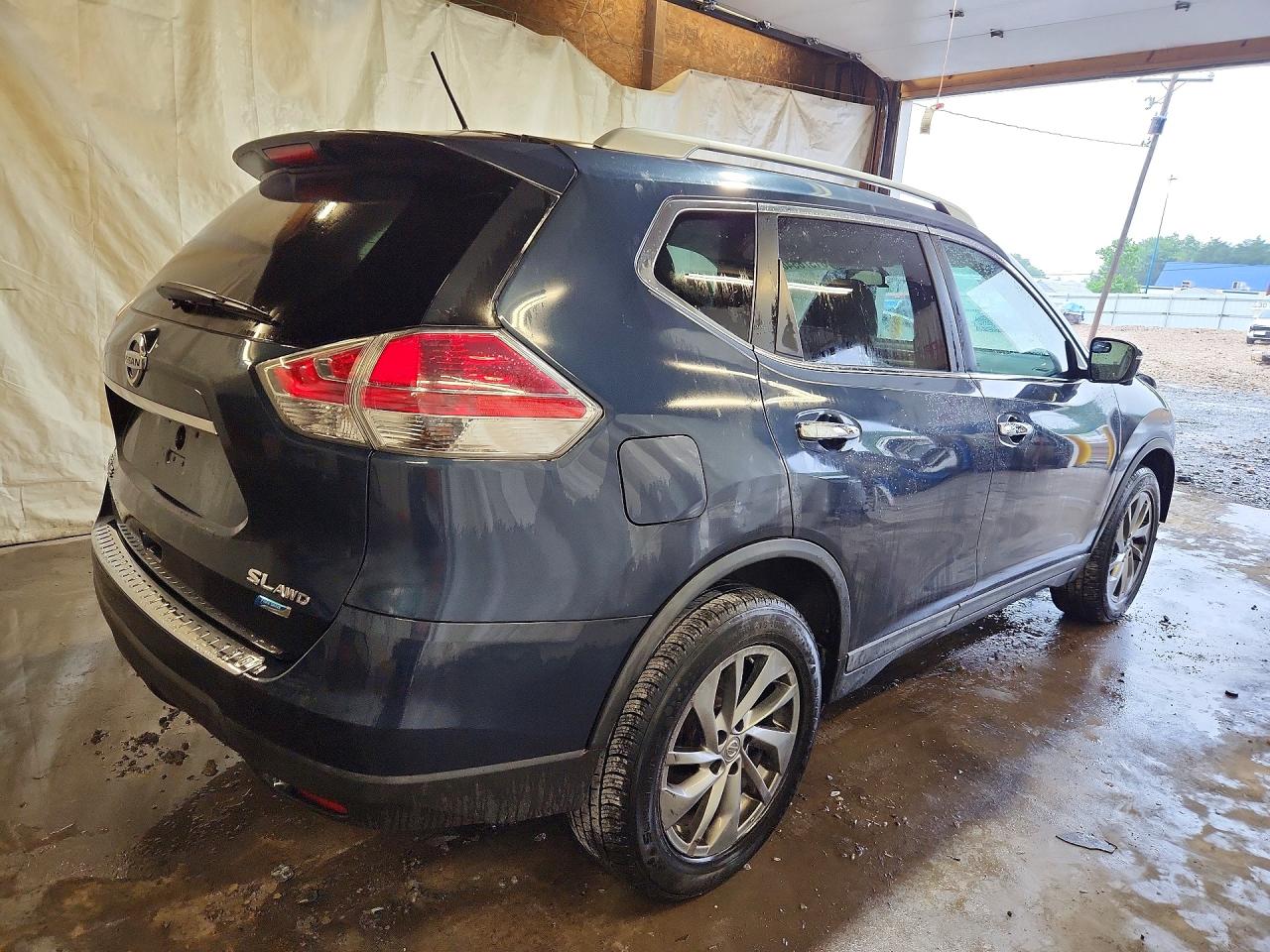 2015 Nissan Rogue Sl Blue vin: 5N1AT2MVXFC900291