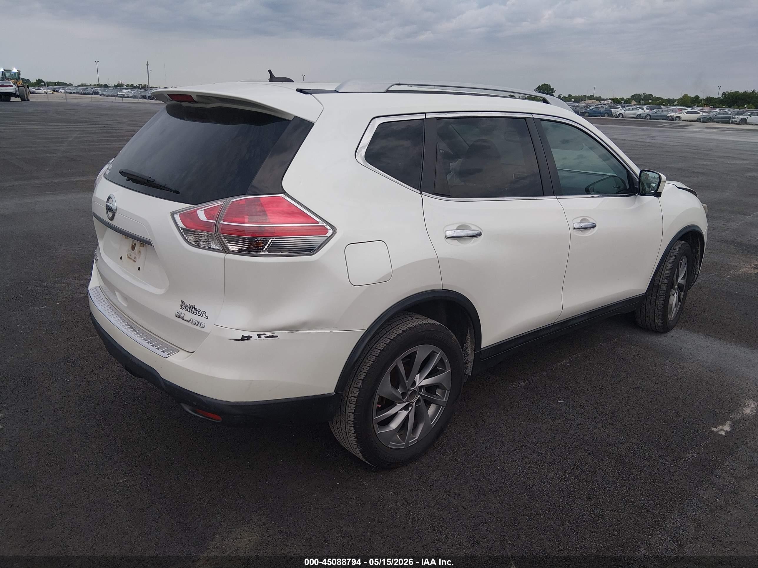 2015 Nissan Rogue Sl White vin: 5N1AT2MVXFC901750