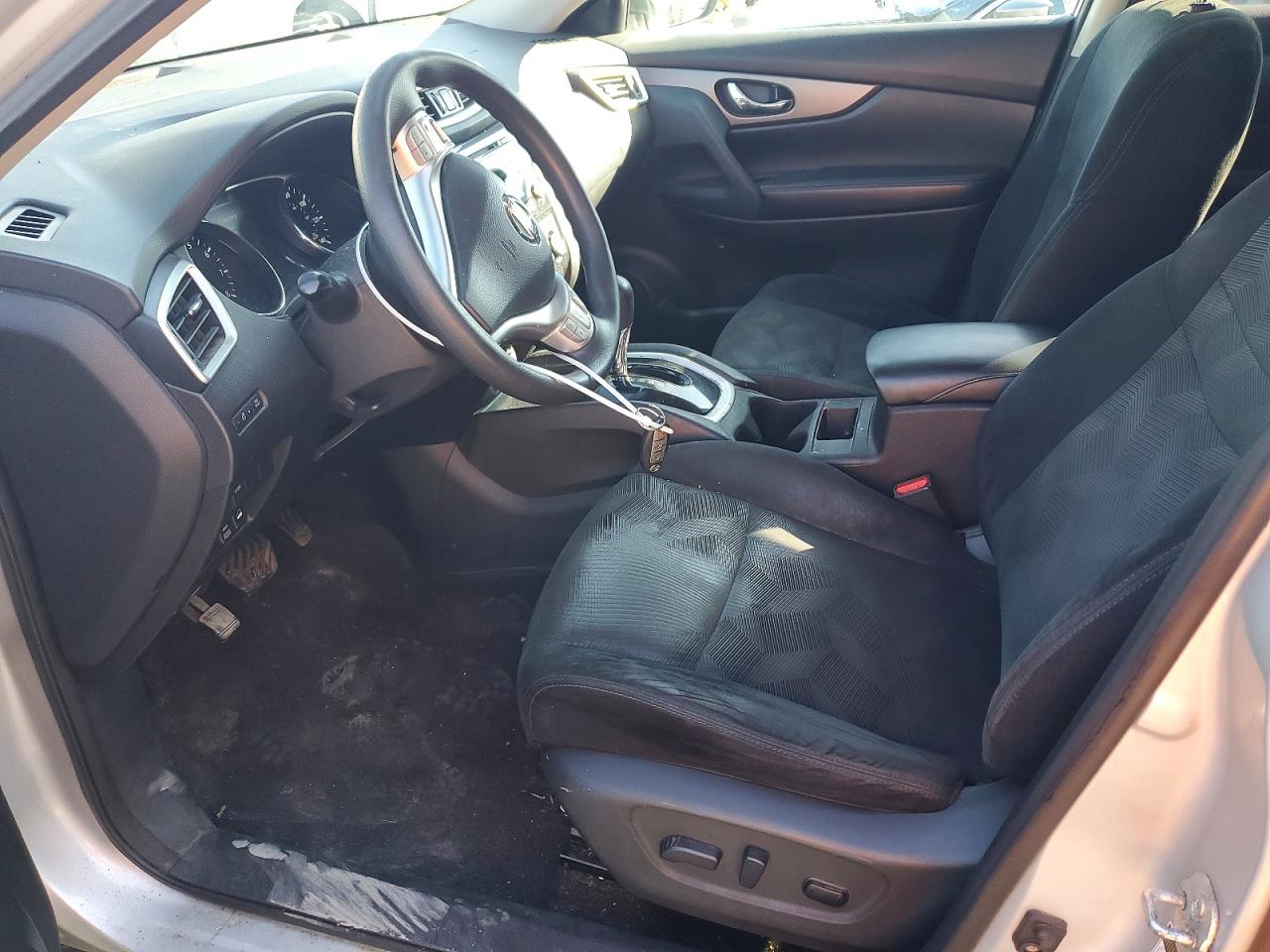 2015 Nissan Rogue Sv Silver vin: 5N1AT2MVXFC912716
