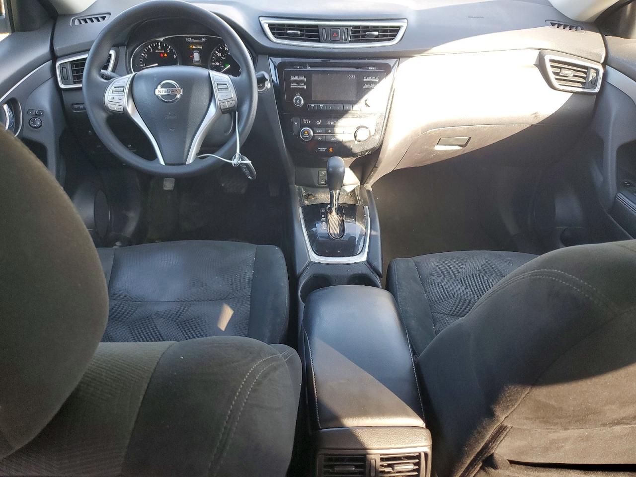 2015 Nissan Rogue Sv Silver vin: 5N1AT2MVXFC912716