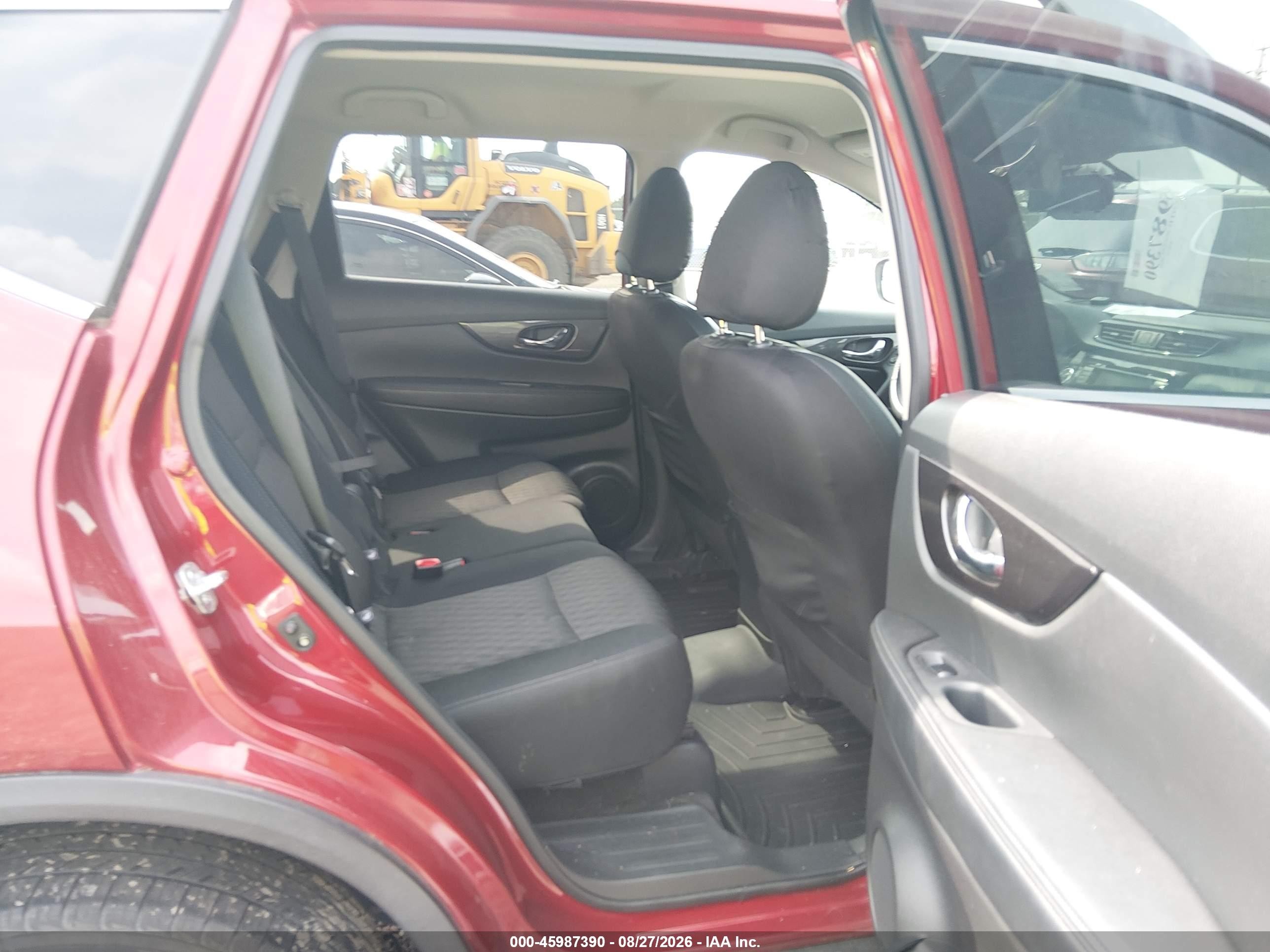 2018 Nissan Rogue Sv Red vin: 5N1AT2MVXJC762082
