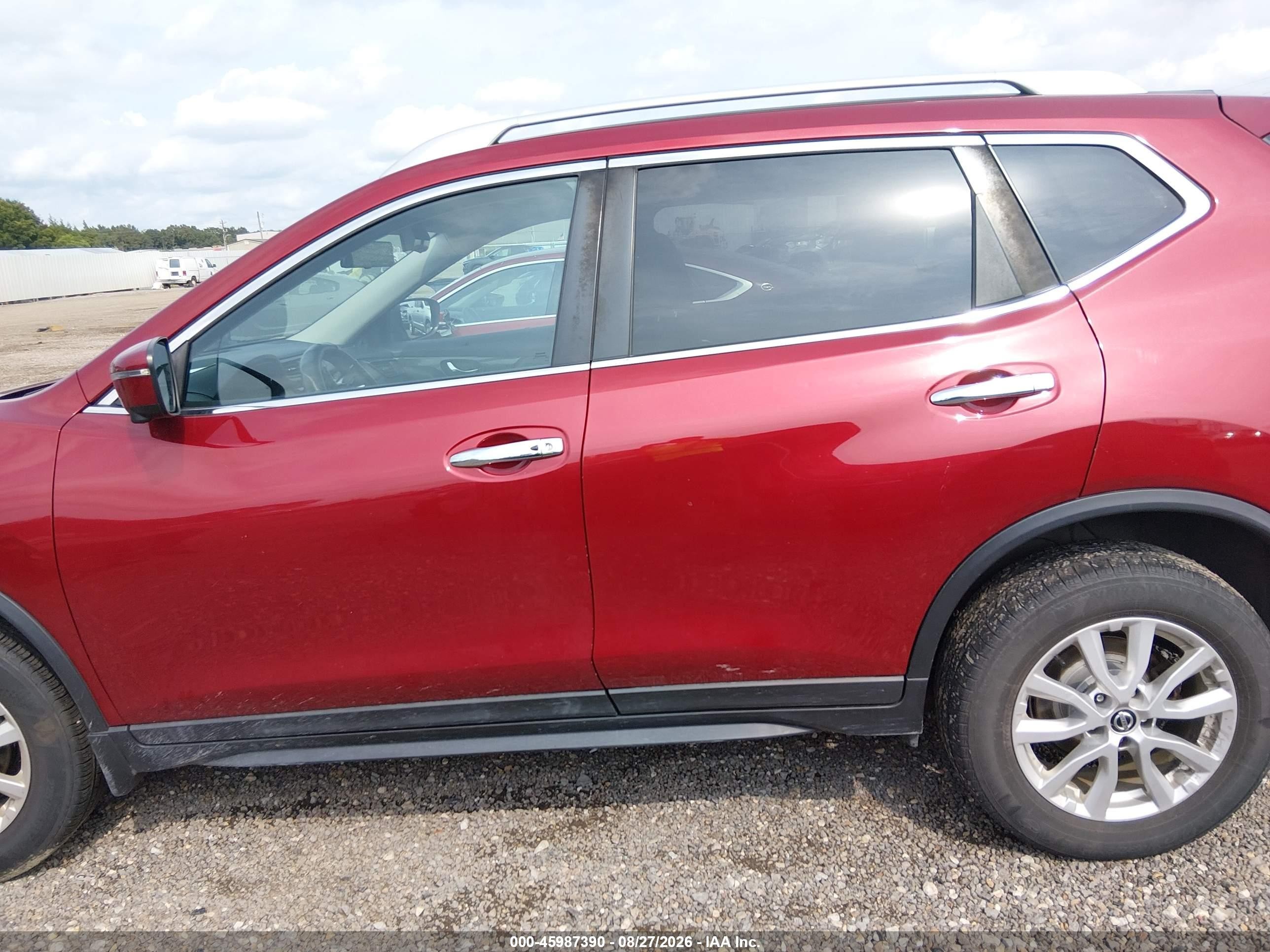 2018 Nissan Rogue Sv Red vin: 5N1AT2MVXJC762082