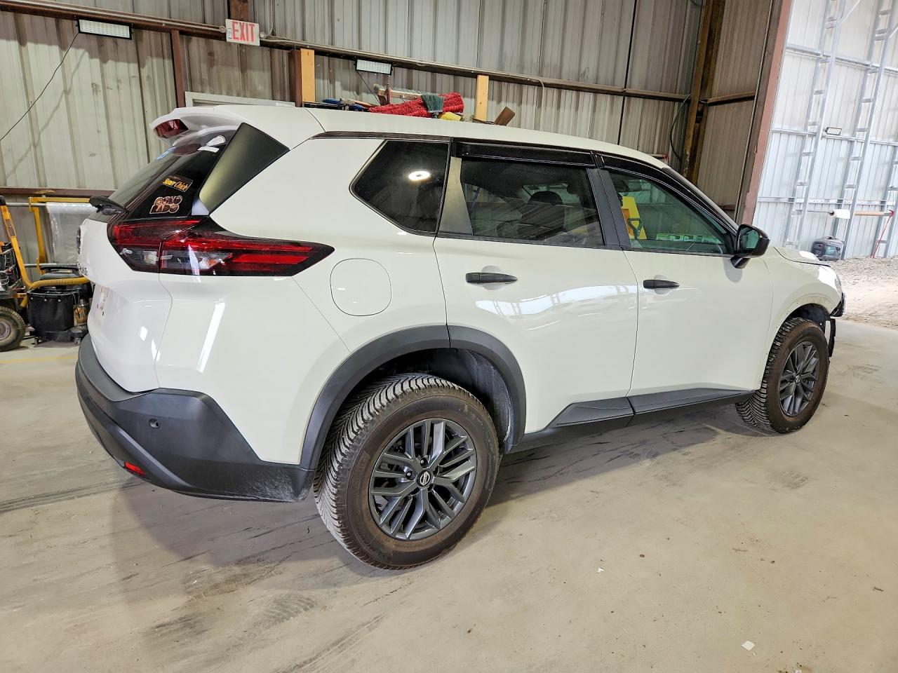 2021 Nissan Rogue S White vin: 5N1AT3AA5MC724027