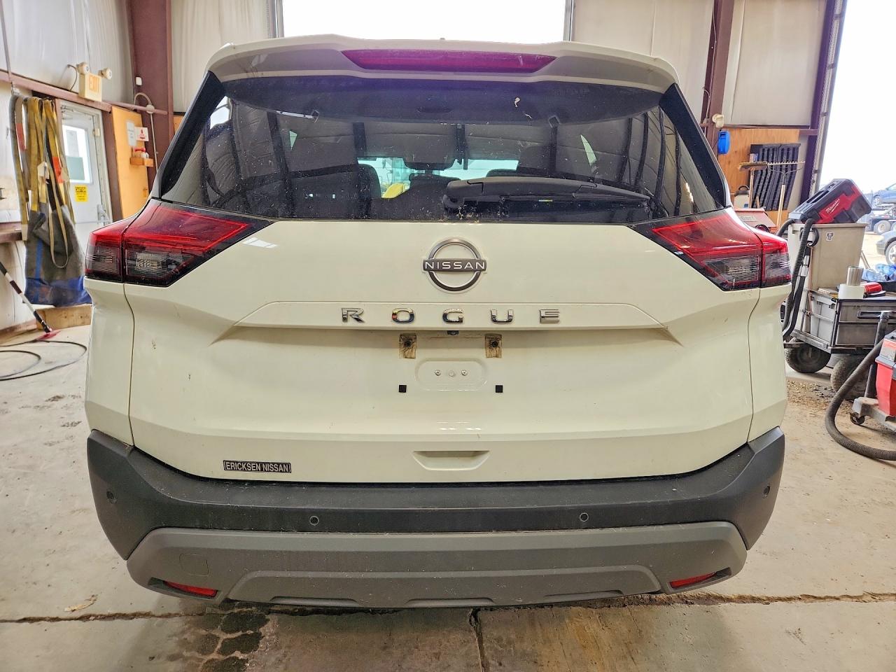 2022 Nissan Rogue S White vin: 5N1AT3AA6NC690925