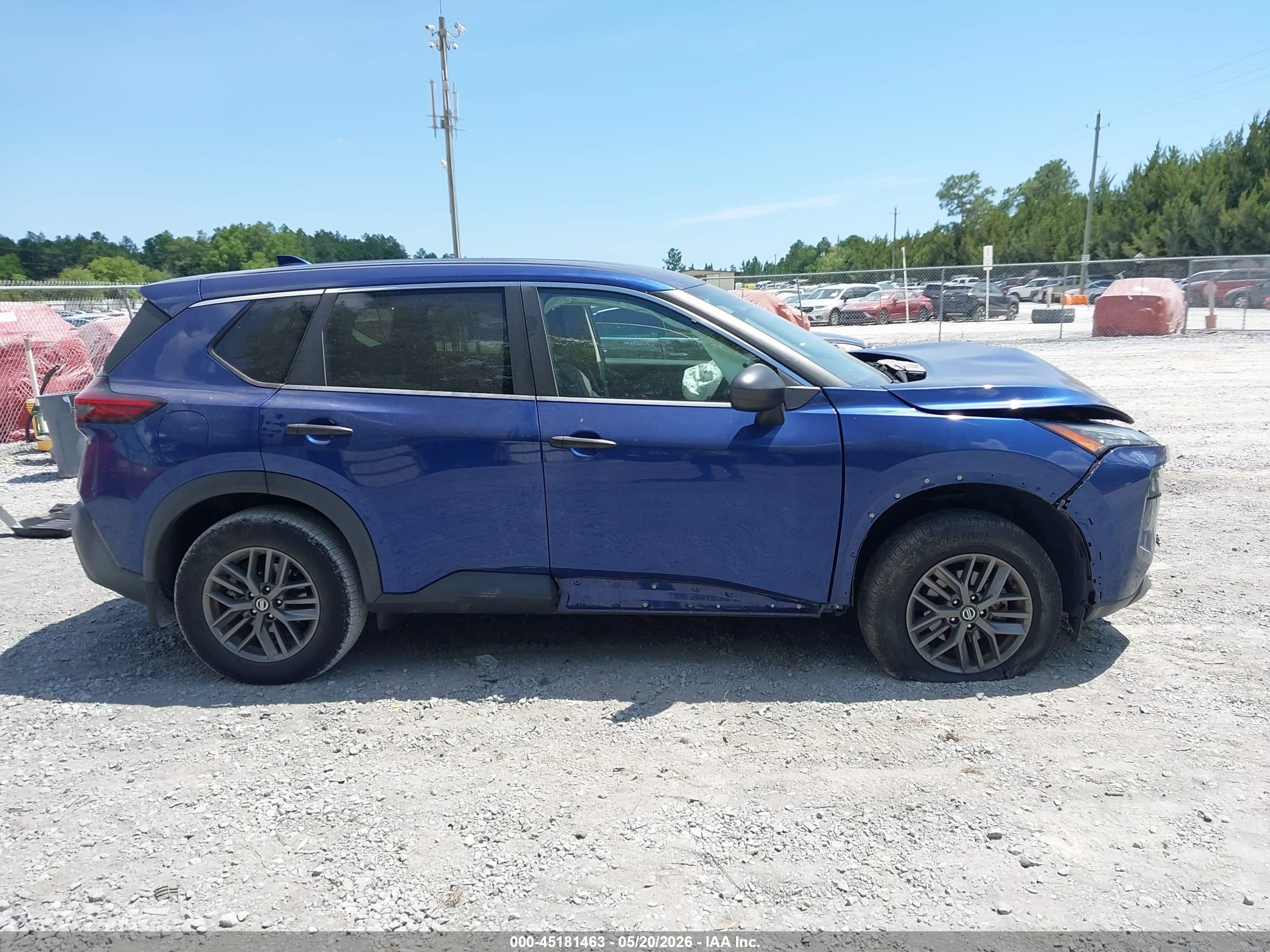 2021 Nissan Rogue S Fwd Синий vin: 5N1AT3AA8MC686227