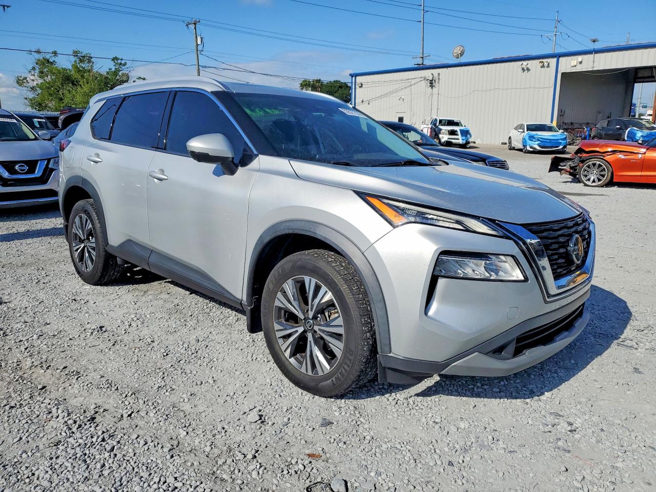 2021 Nissan Rogue Sv Серебряный vin: 5N1AT3BA3MC779672