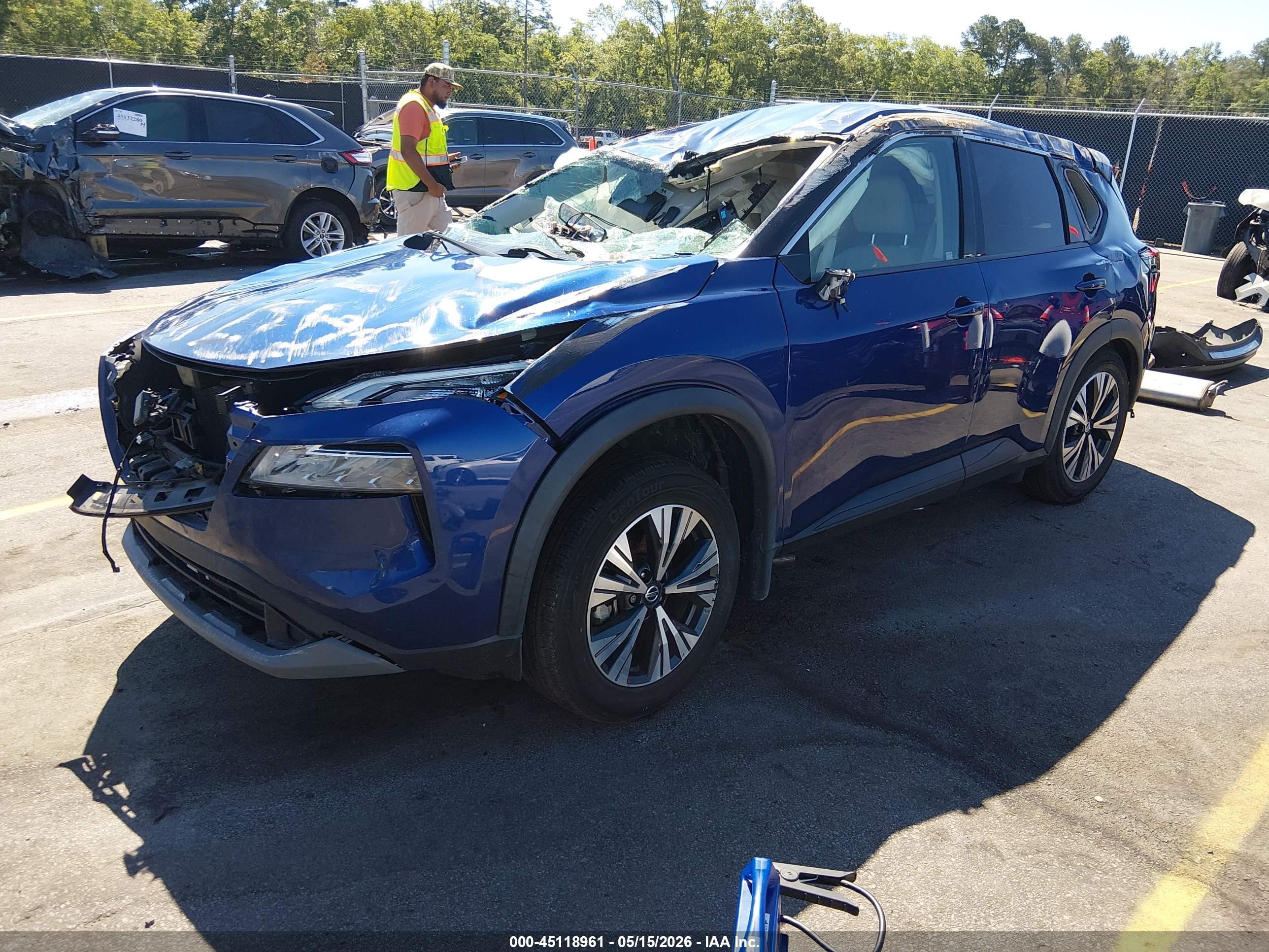 2021 Nissan Rogue Sv Fwd Blue vin: 5N1AT3BA4MC814719