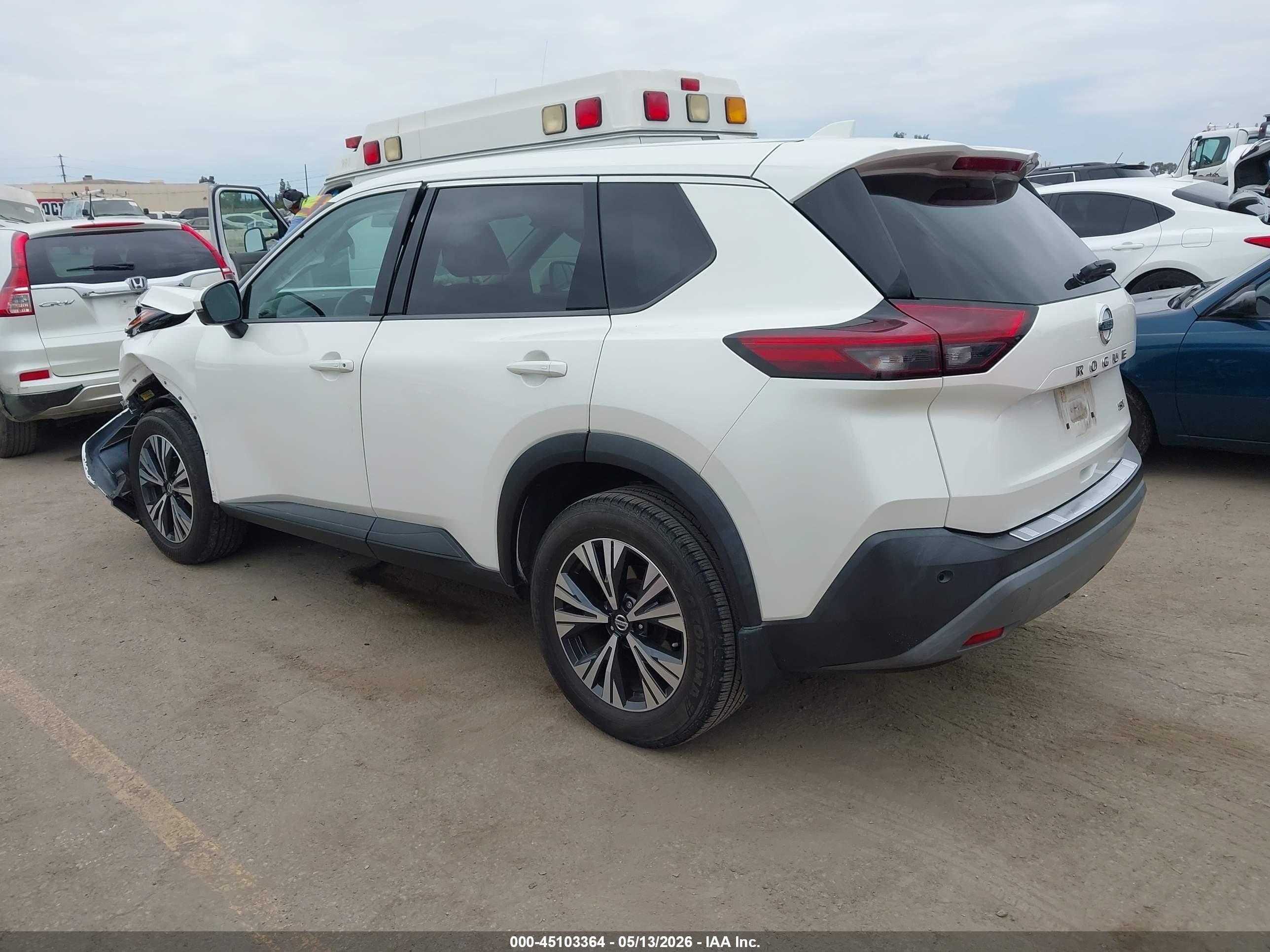 2021 Nissan Rogue Sv Fwd Белый vin: 5N1AT3BA6MC817251