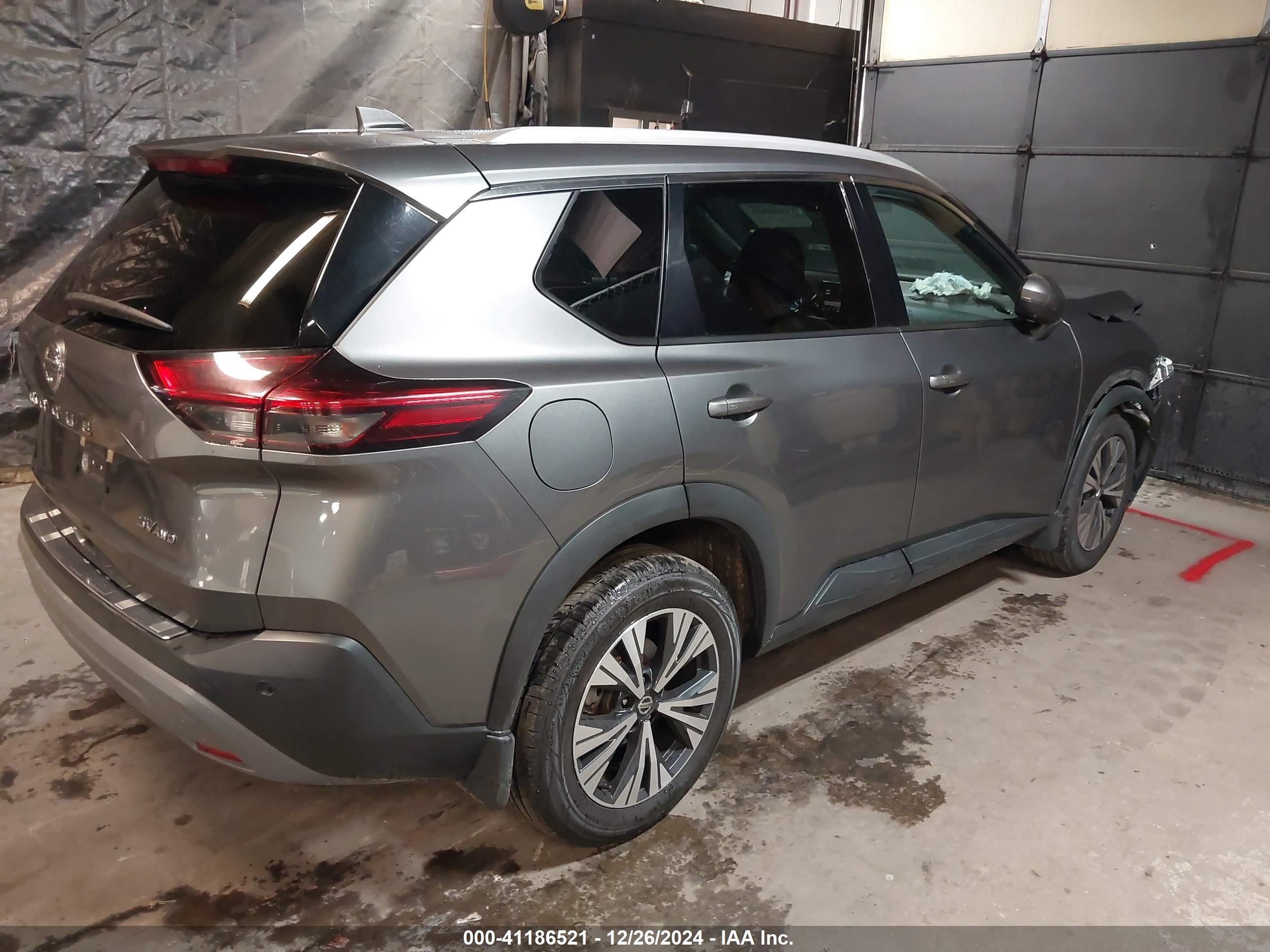 2021 Nissan Rogue Sv Intelligent Awd Серый vin: 5N1AT3BB1MC728051